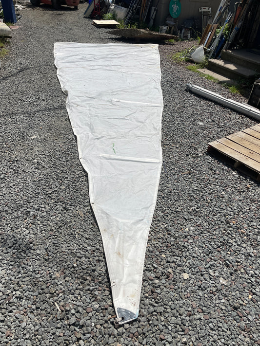 Catalina 25 Mainsail 9’4” x 24’ x 25’6”