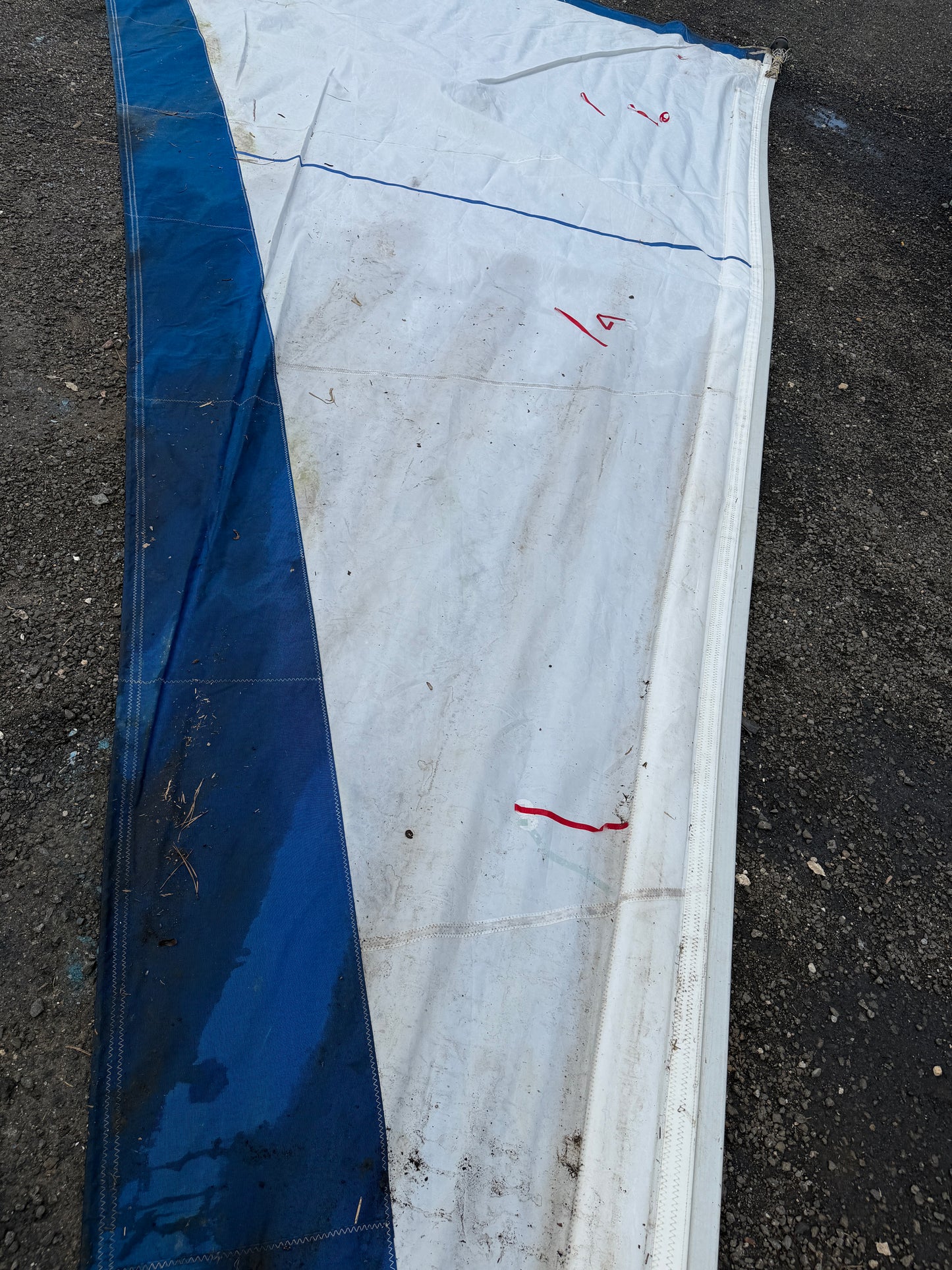 Complete CDI Roller Furler - 26'10" Total Length - SAIL 24'10" x 24'5" x 12'7"