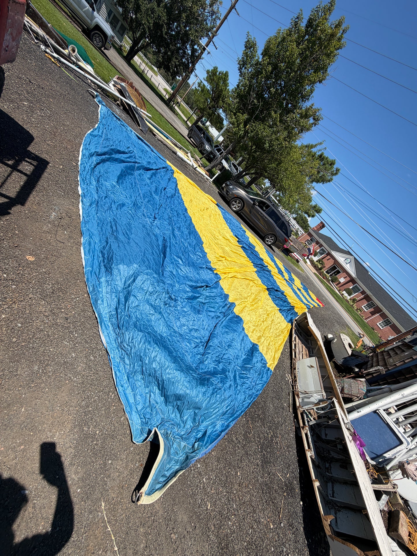 Columbia 43 Symmetrical Spinnaker 51'6" x 51'6" x 30'6"
