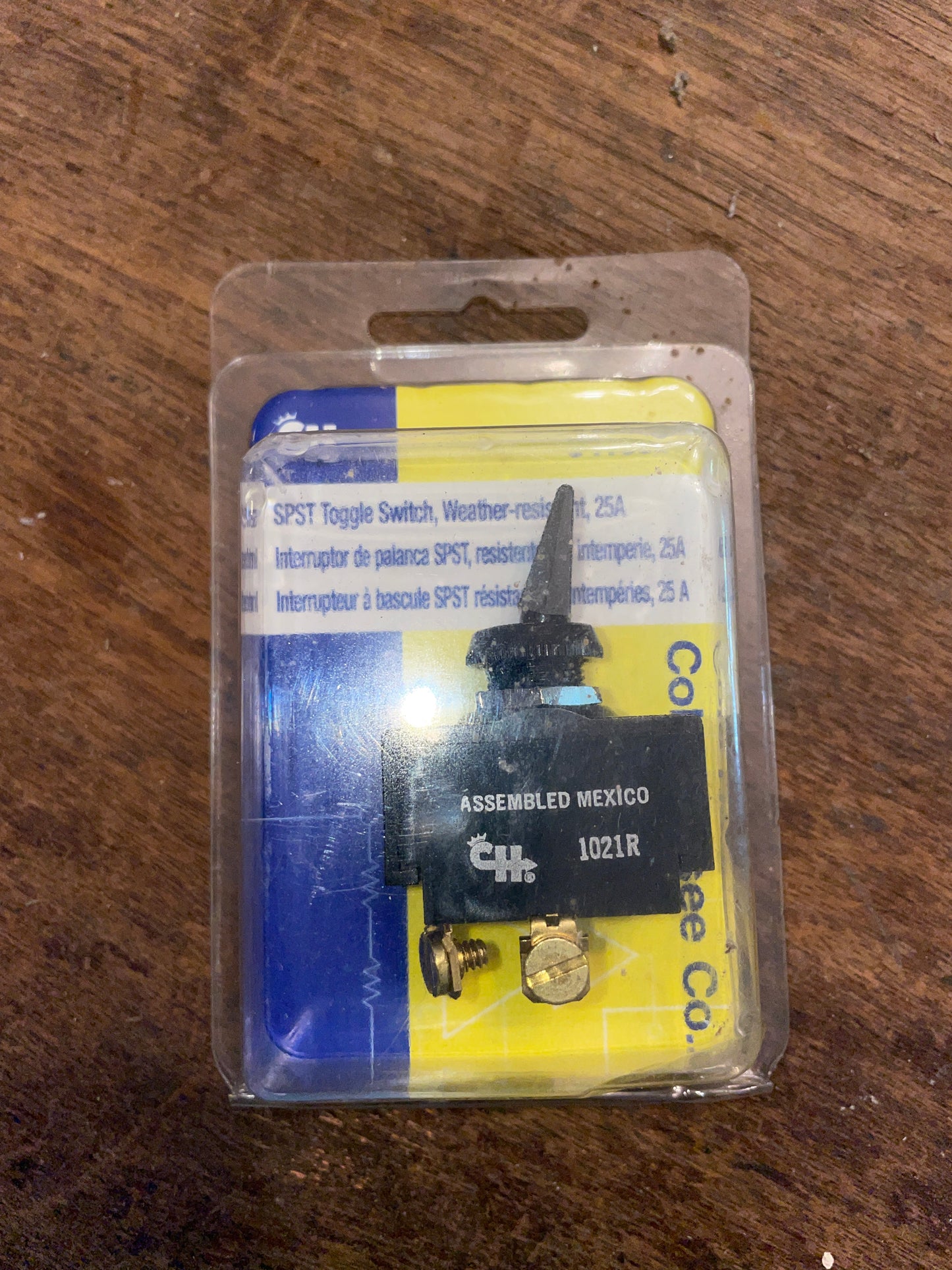 SPST Toggle Switch- NEW