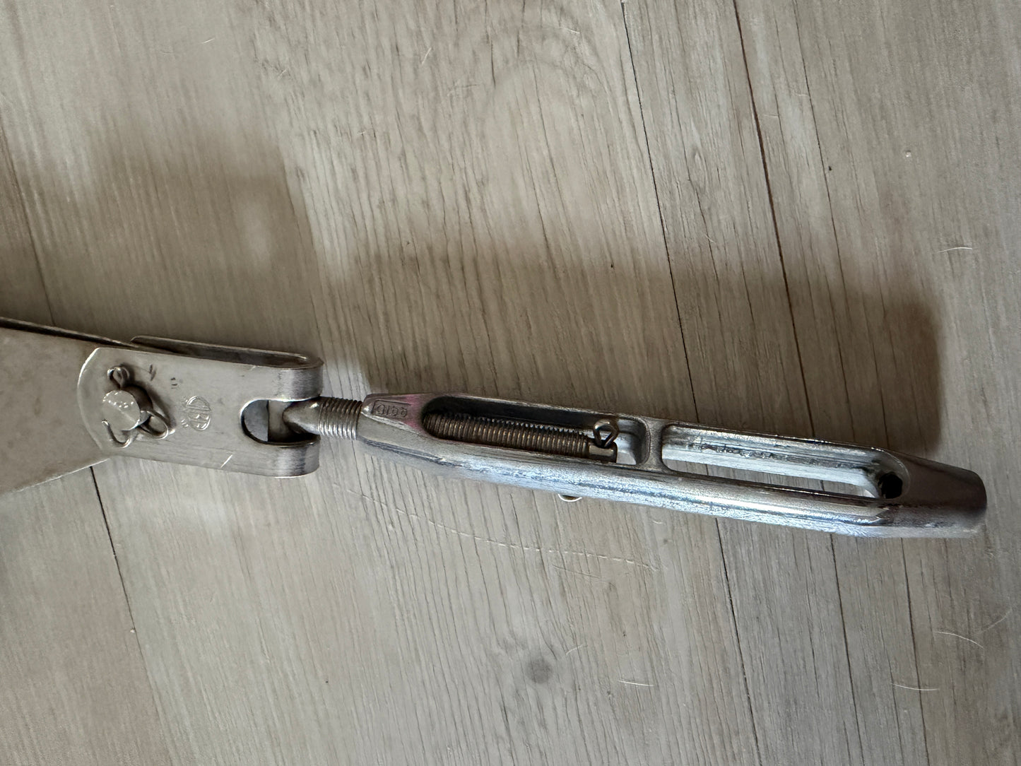 Adjustable Backstay System