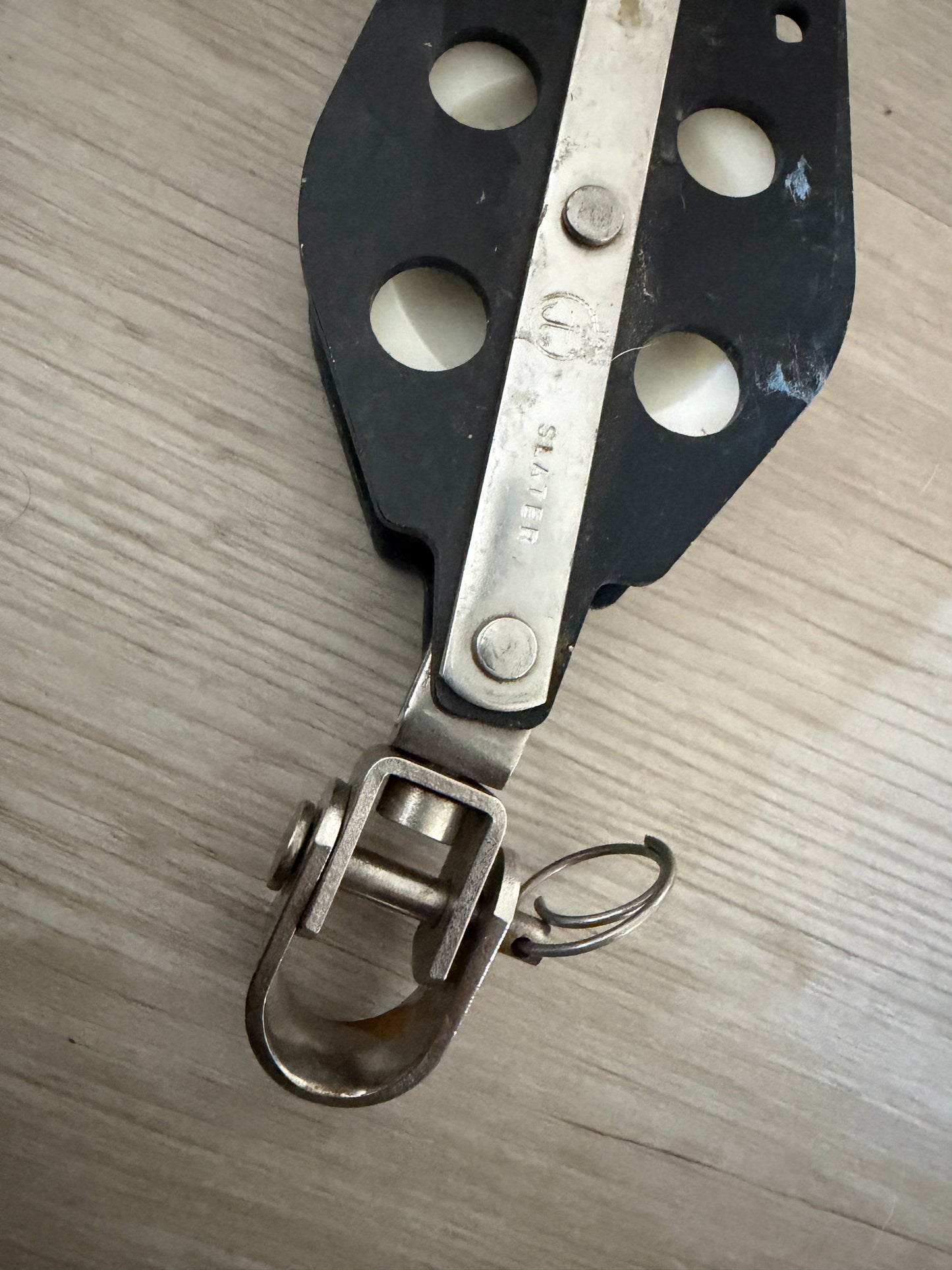 Slater Swivel Fiddle Block With Shackle - 3/8" Line