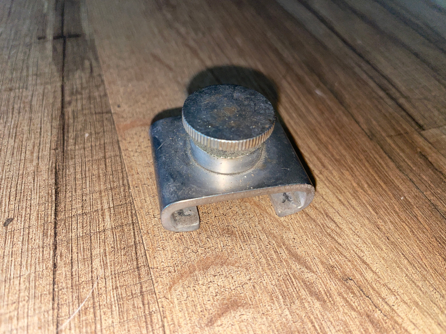 1 1/4” Screw Top Track Stop