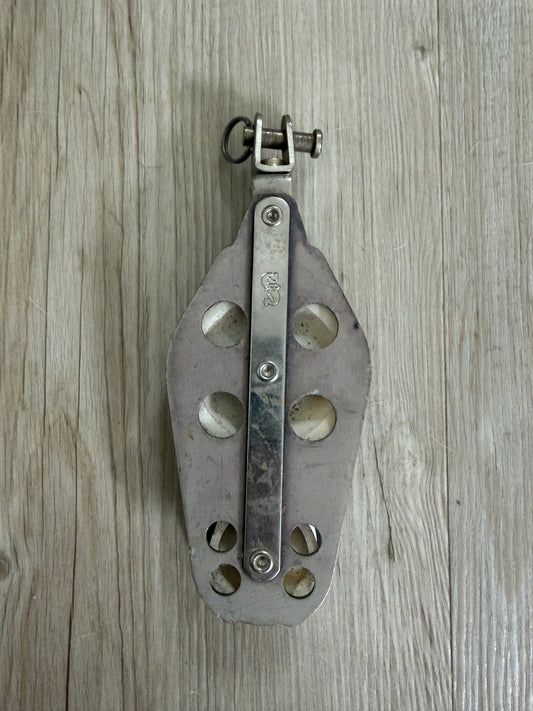 Schaefer Fiddle Block - 2 1/4" & 1 1/2" Sheaves - 1/4" Line