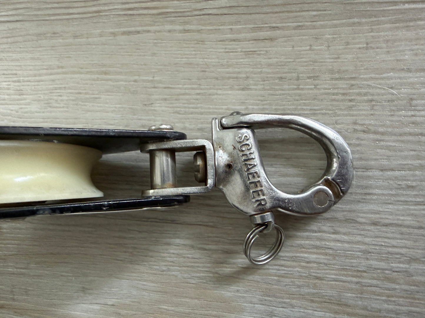 Schaefer 2" Sheave Single Swivel Block With Snap Shackle & Becket - 3/8" Line