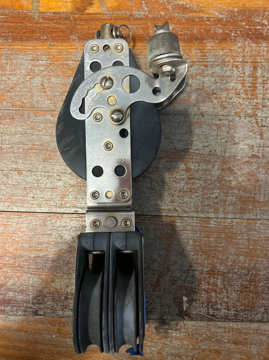 Harken Swivel Hexaratchet Single & Double Block With Cam Cleat -2 1/4” Double Sheave 3” Single Sheave (3/8” Line)