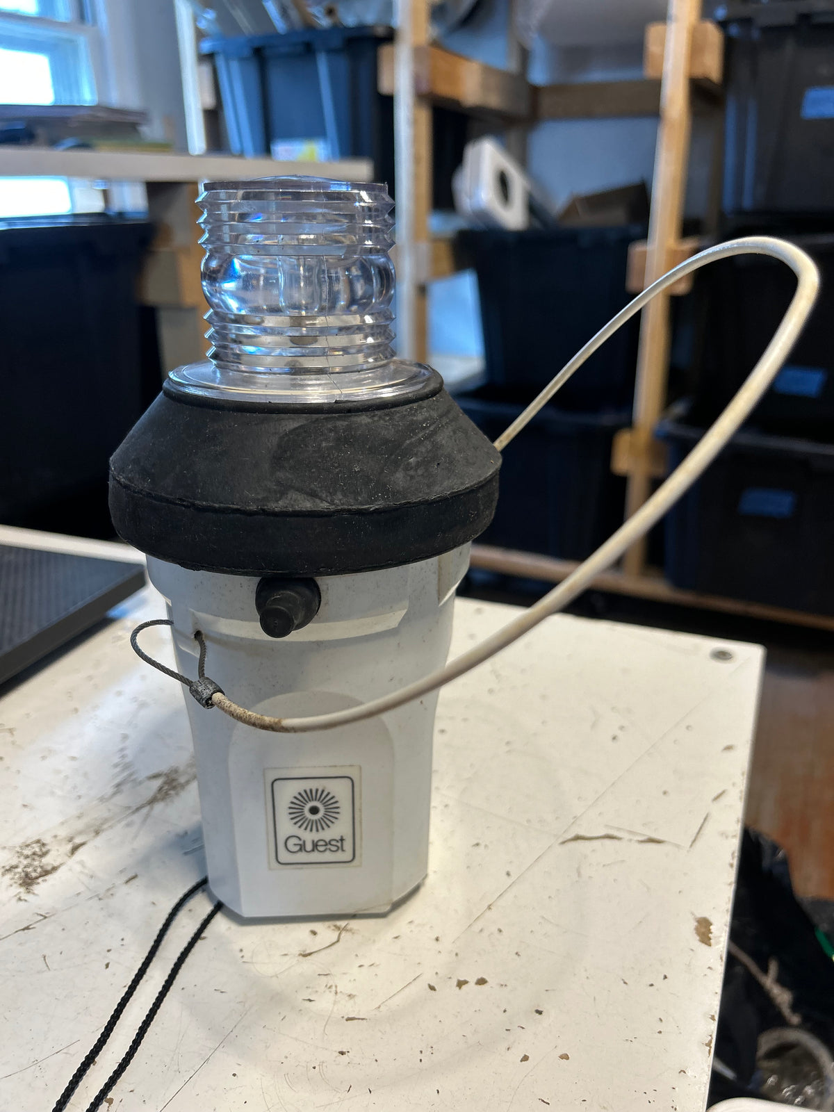 Guest 452 Automatic Anchor Light