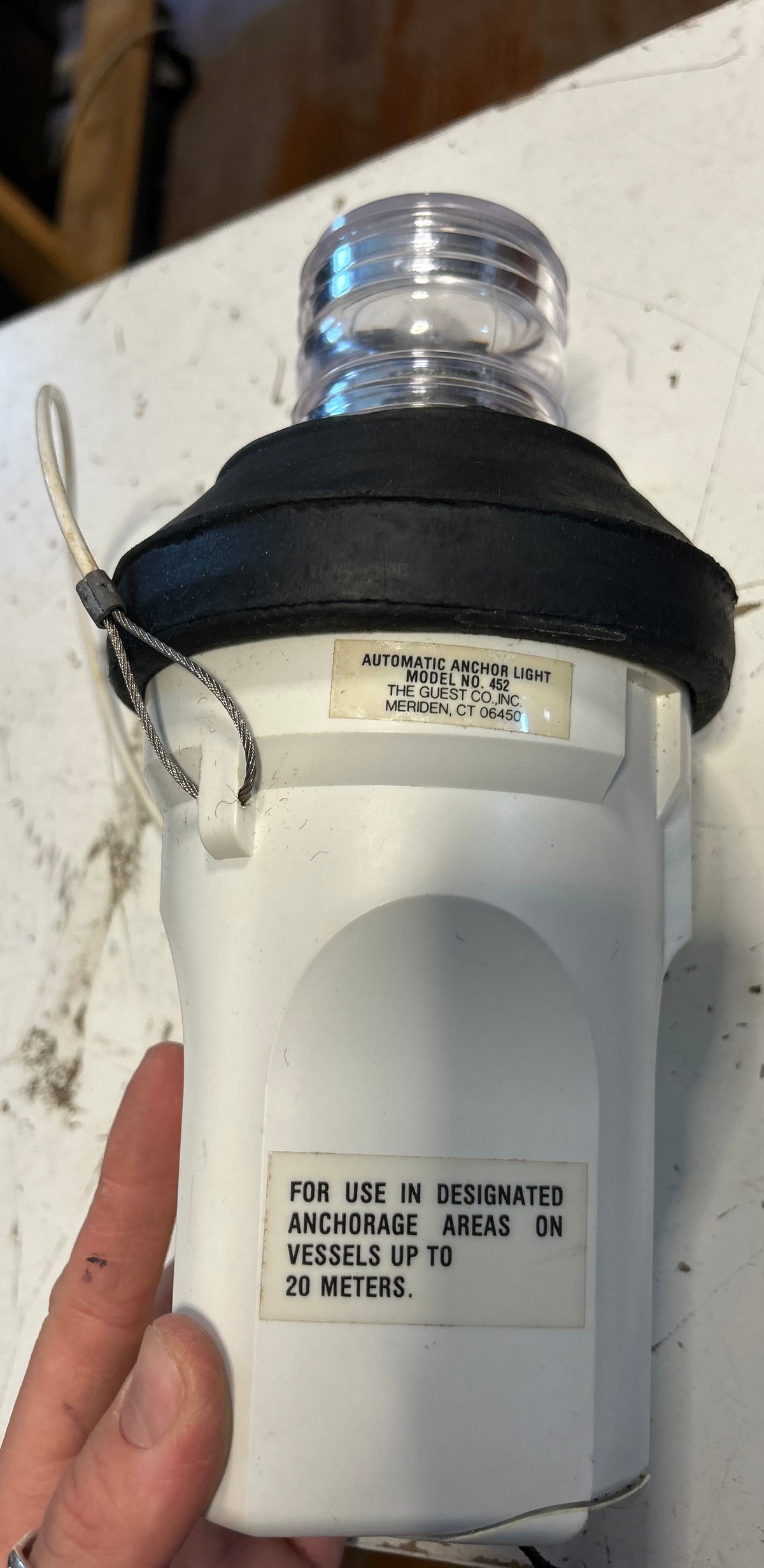 Guest 452 Automatic Anchor Light