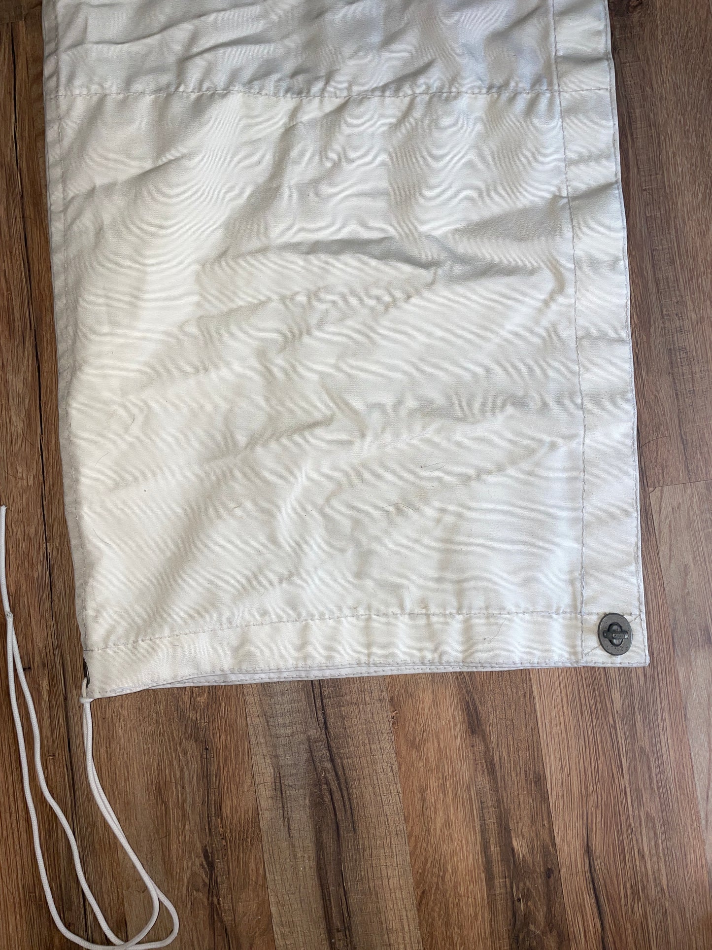 White 8’4” Mainsail Cover