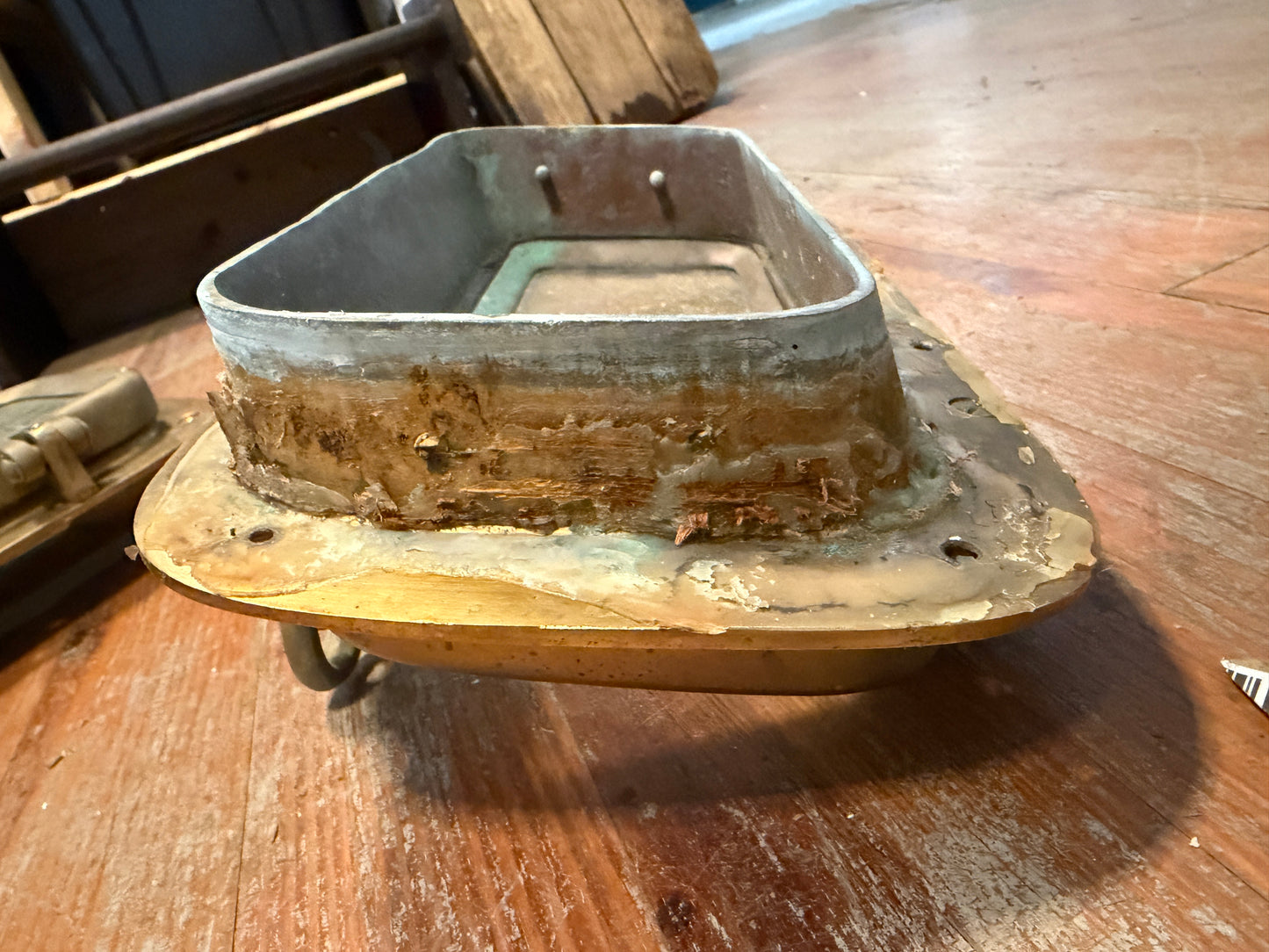 Opening Bronze Portlight / Porthole - ID: 12 3/8" x 5 1/4" x 1 1/2" Mounting Thickness