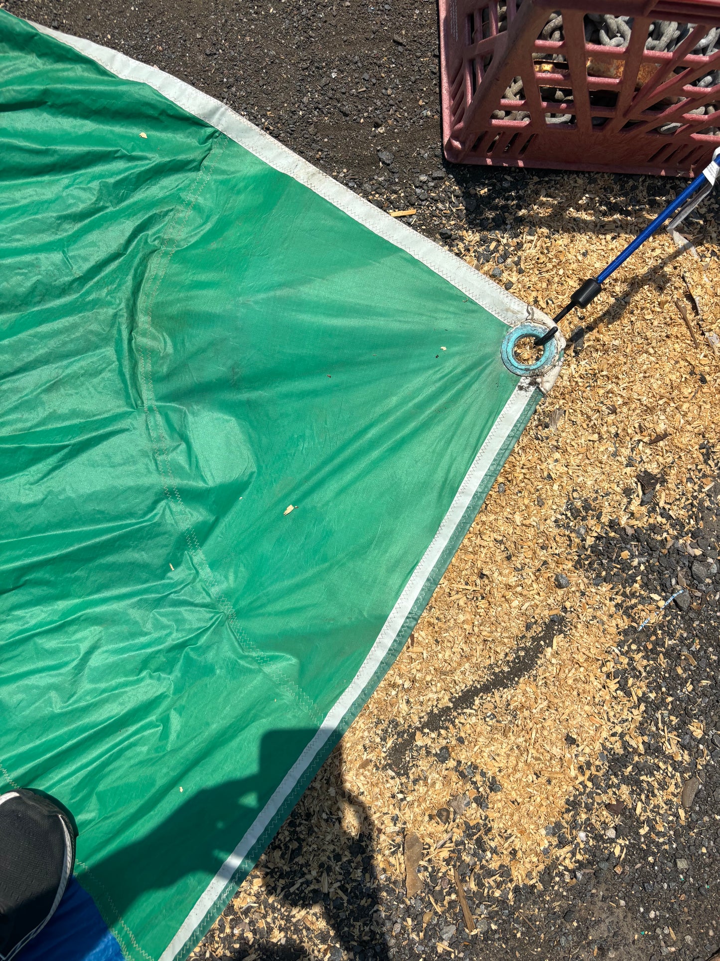 Hunter 28.5 Spinnaker - 37’10” x 37'10” x 20’4”