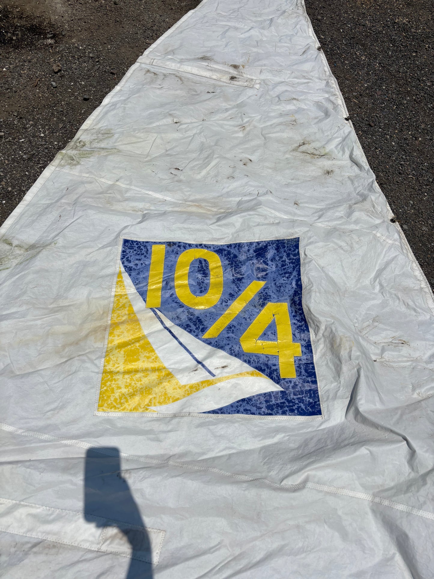 Irwin 10/4 Mainsail — 27’ Luff x 31’ Leech x 11’ Foot