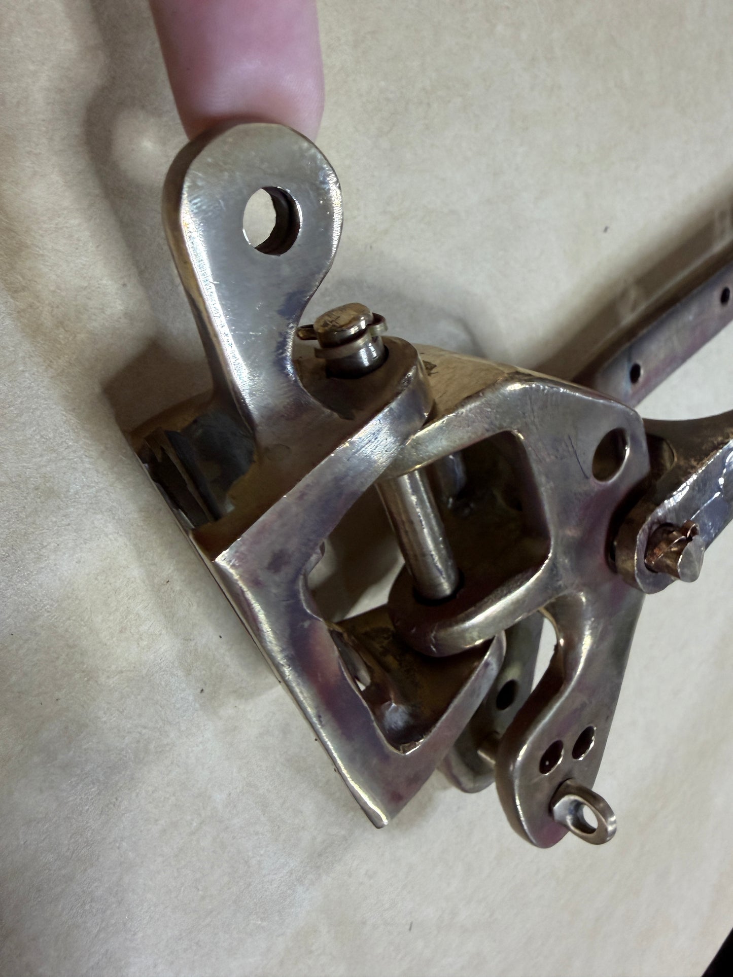 Bronze 7/8" Sail Track Gooseneck