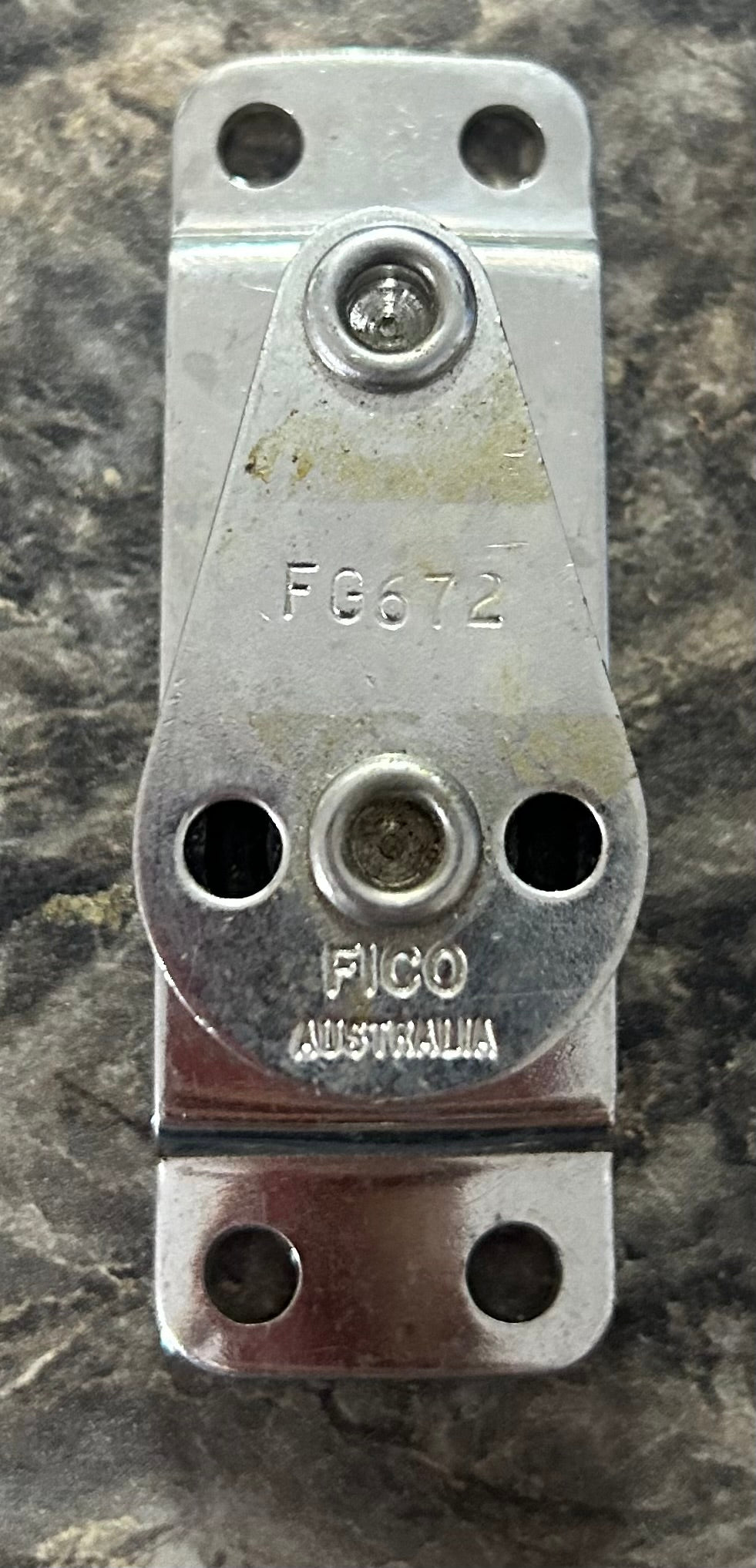 FICO cheek block FG672