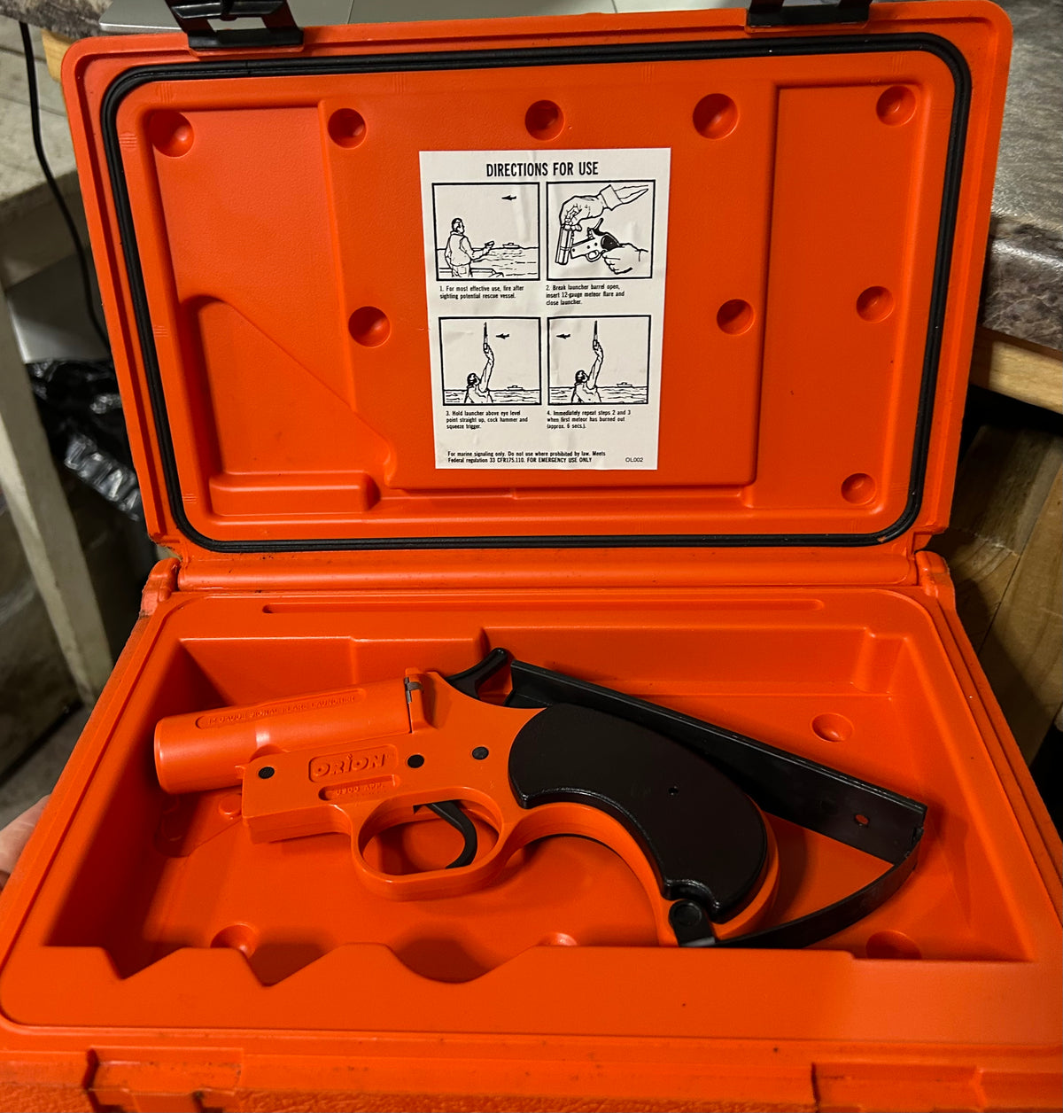 Orion 12-Gauge Emergency Flare Launcher / Signal Gun