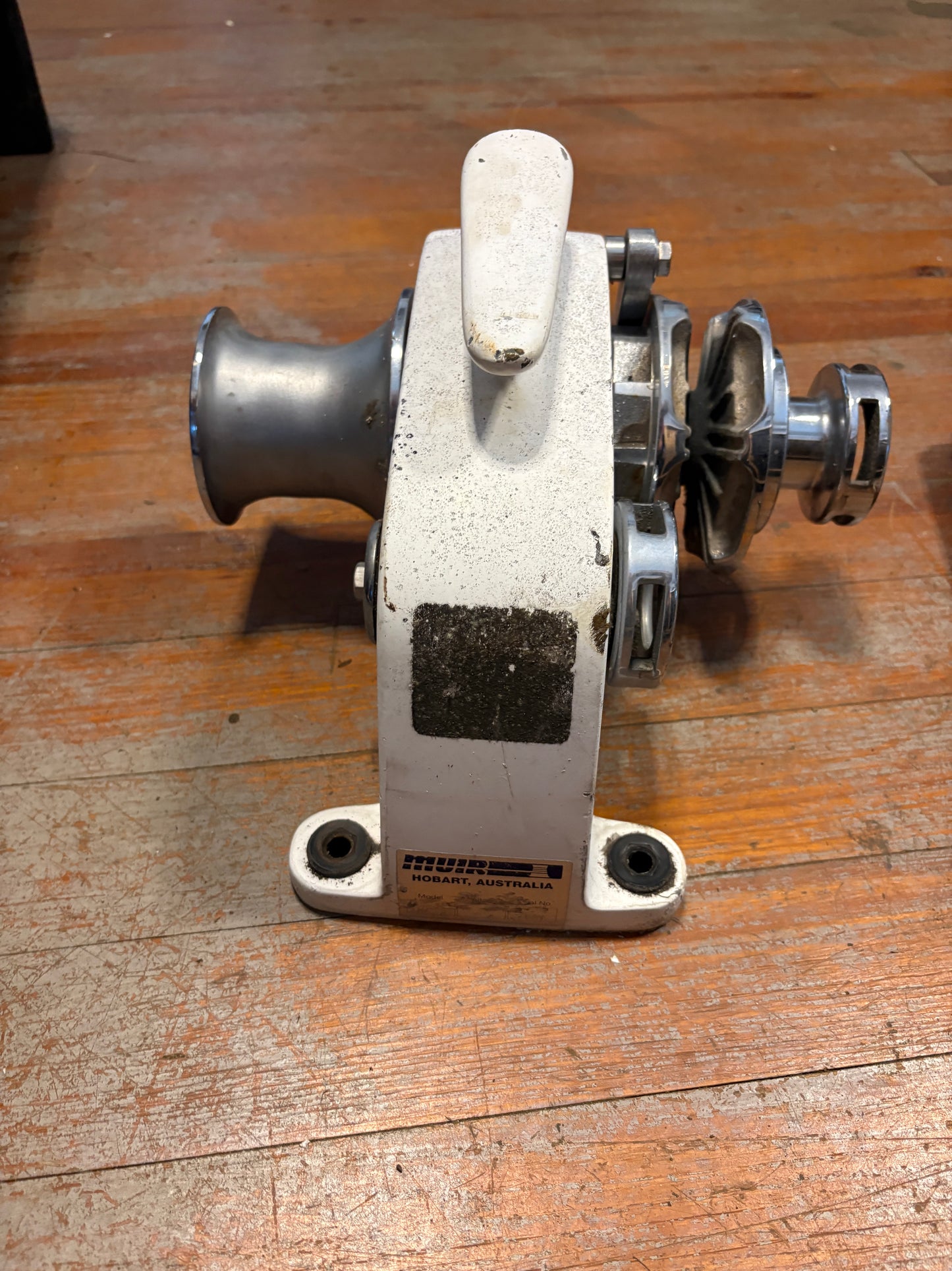 Muir Manual Windlass