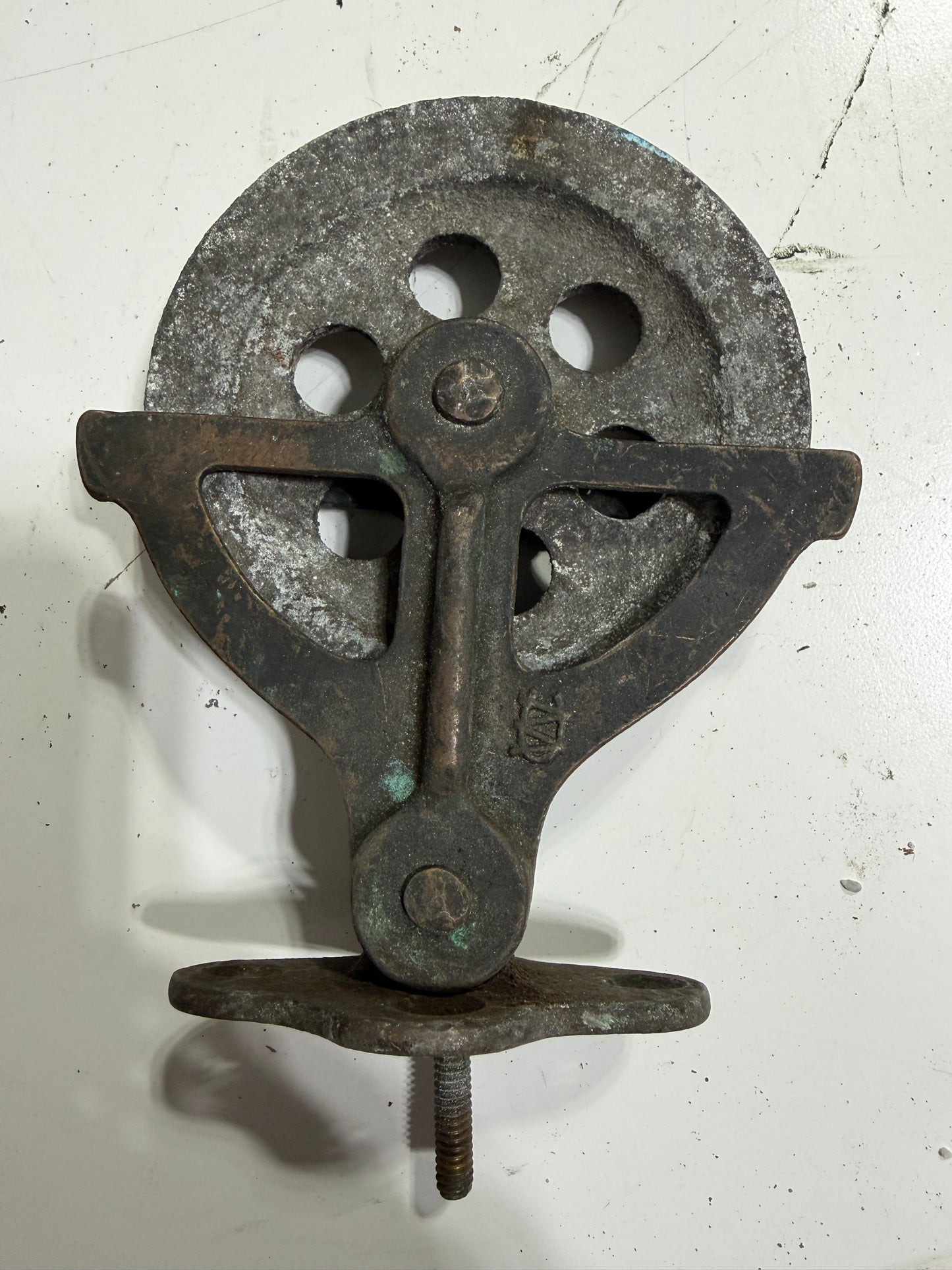 PAIR Wilcox Crittenden 4" Pulleys - Unique Base