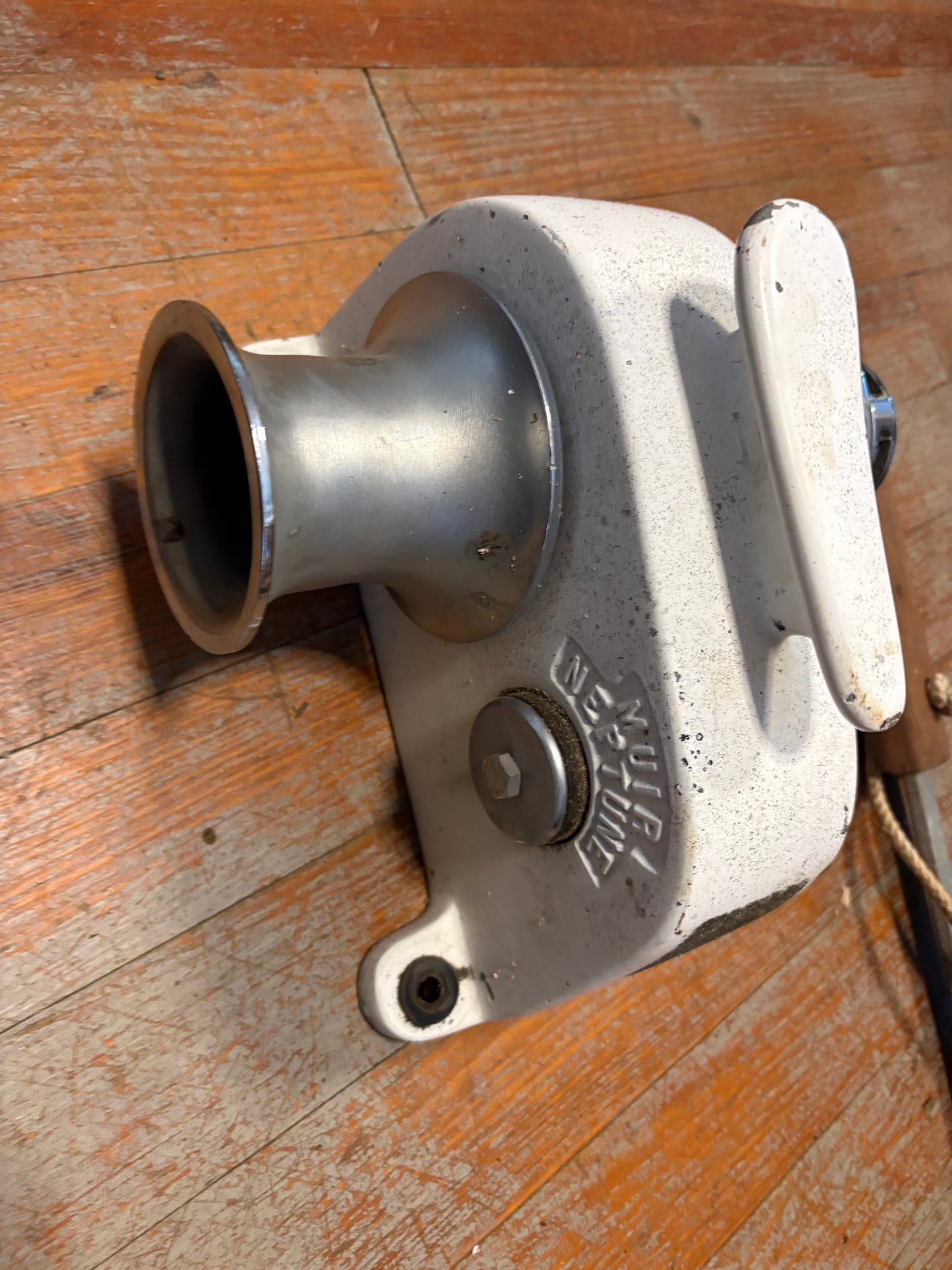 Muir Manual Windlass