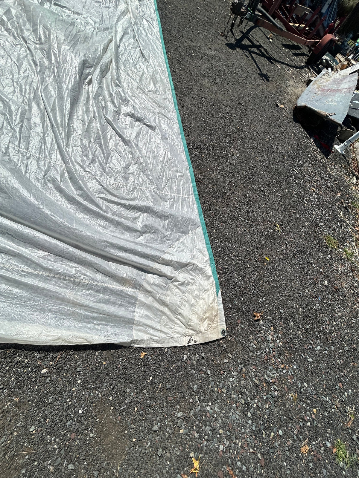 Spinnaker w/ Sock 41’ x 40’10” x 26’10” Green White #12288
