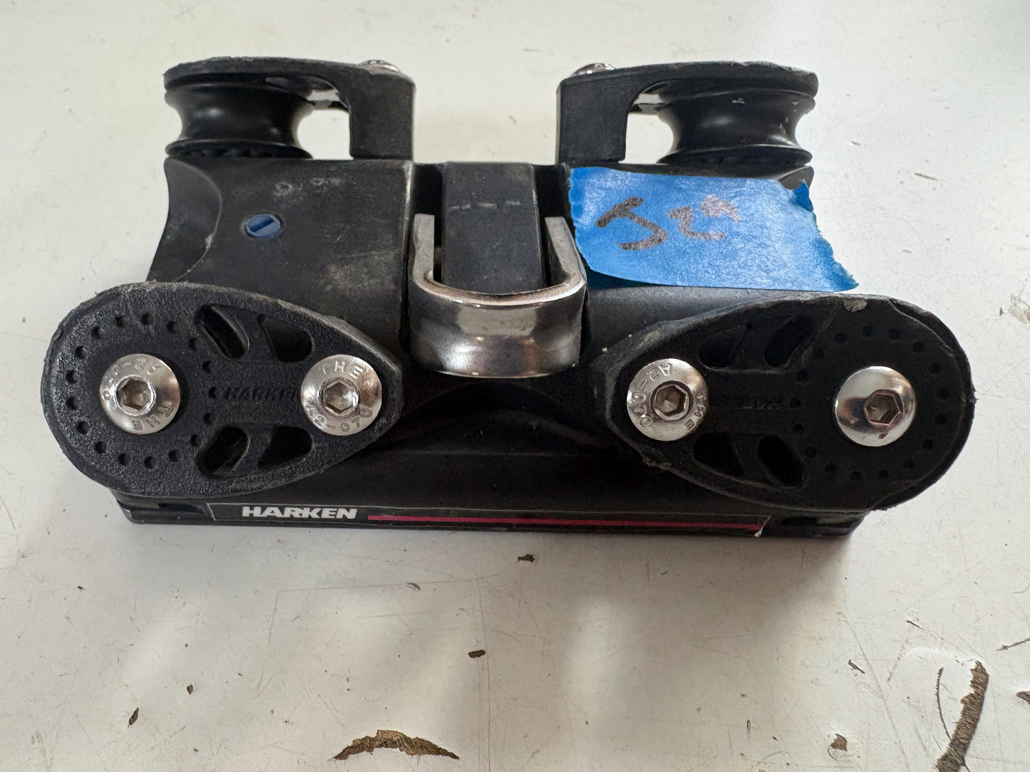 Harken Captive -Bearing Traveler Car for 1" Track from J29