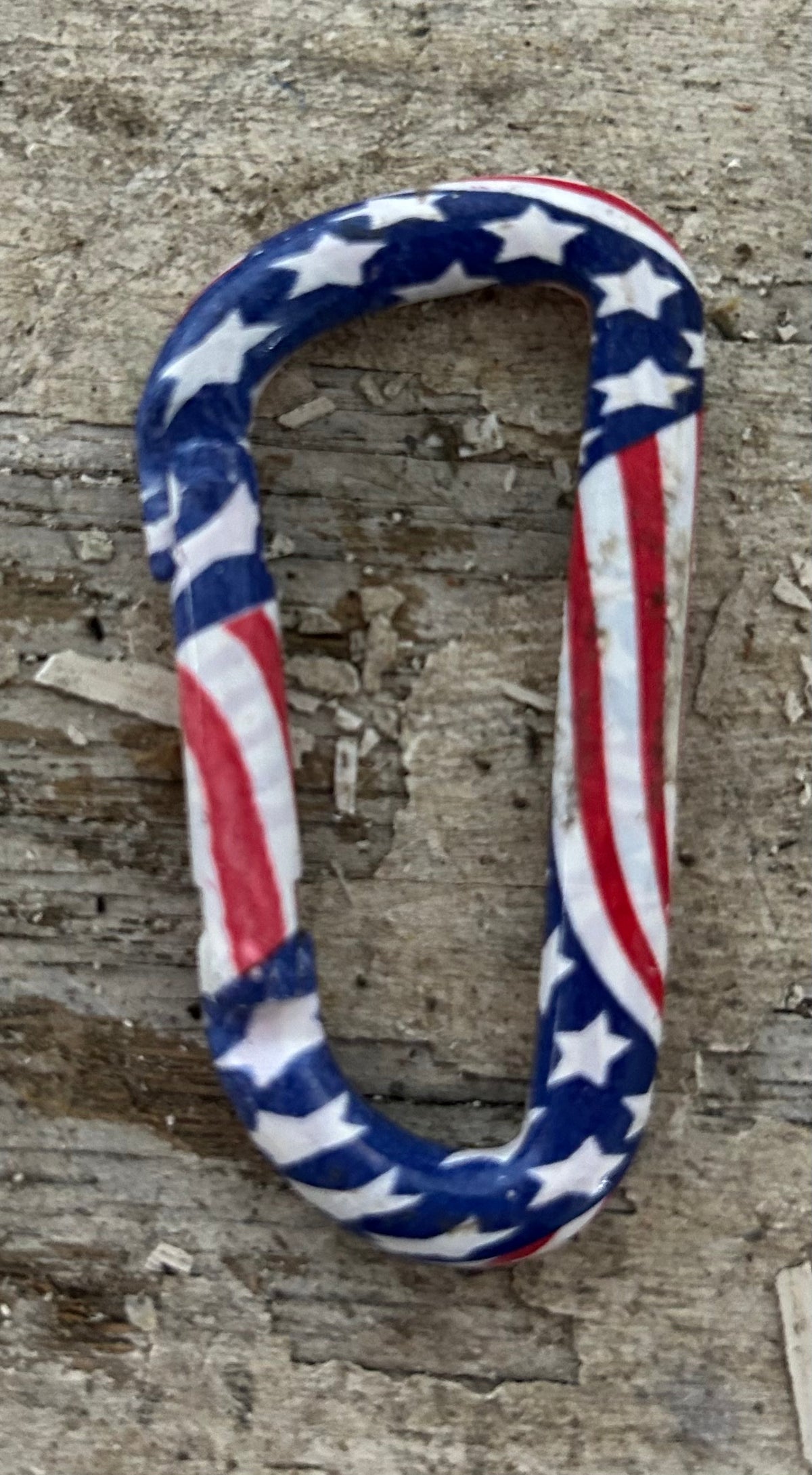 LOT OF 6 - 2 1/4” patriotic carabiners