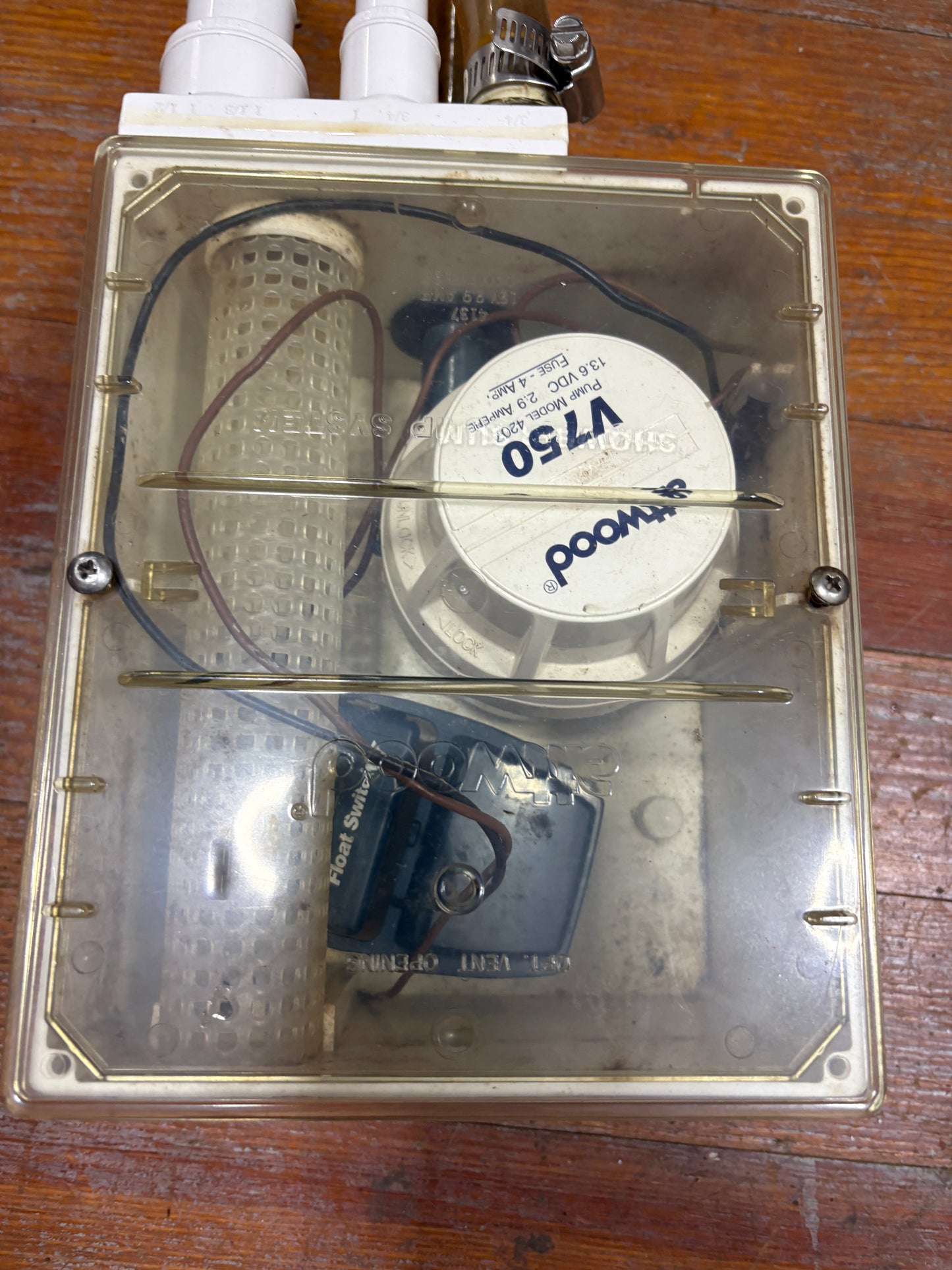 Atwood V750 Shower Pump Model 4207 13.6 VDC