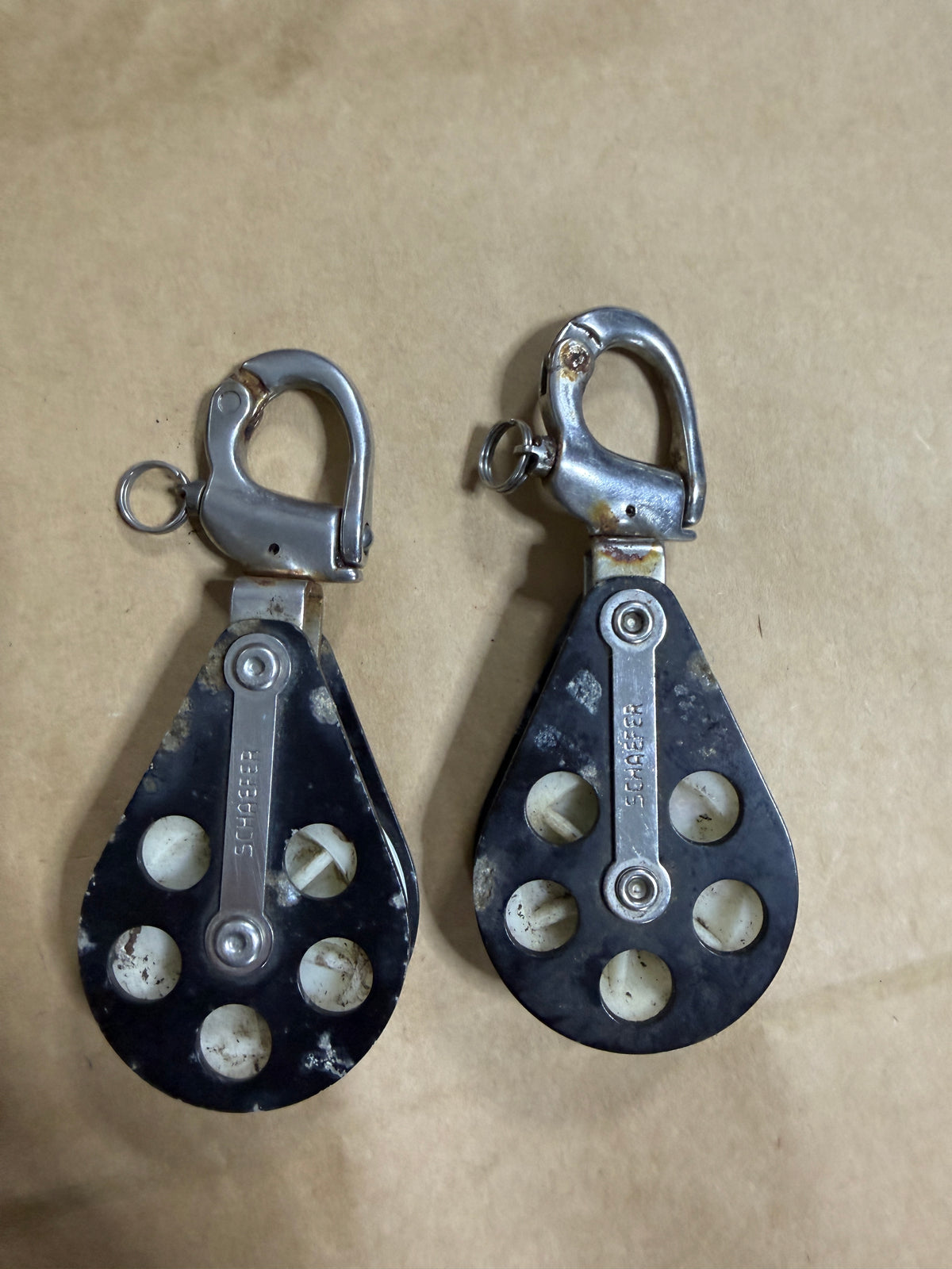 PAIR Schaefer 2" Single Swivel Blocks With Shackle - 3/8" Line Black