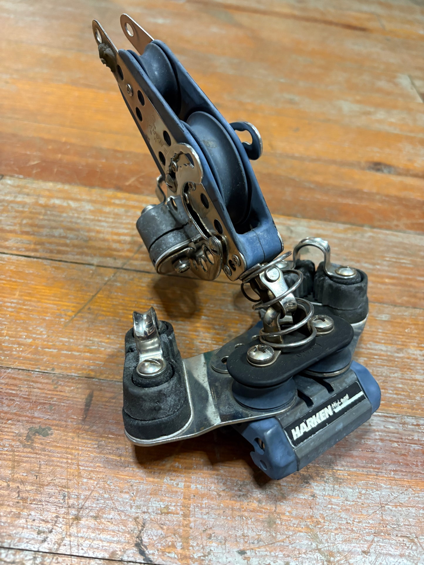 Harken Hi-Load Block Assembly Car for 1" Track with Two Cams and Fiddle Block with Swivel Spring Base