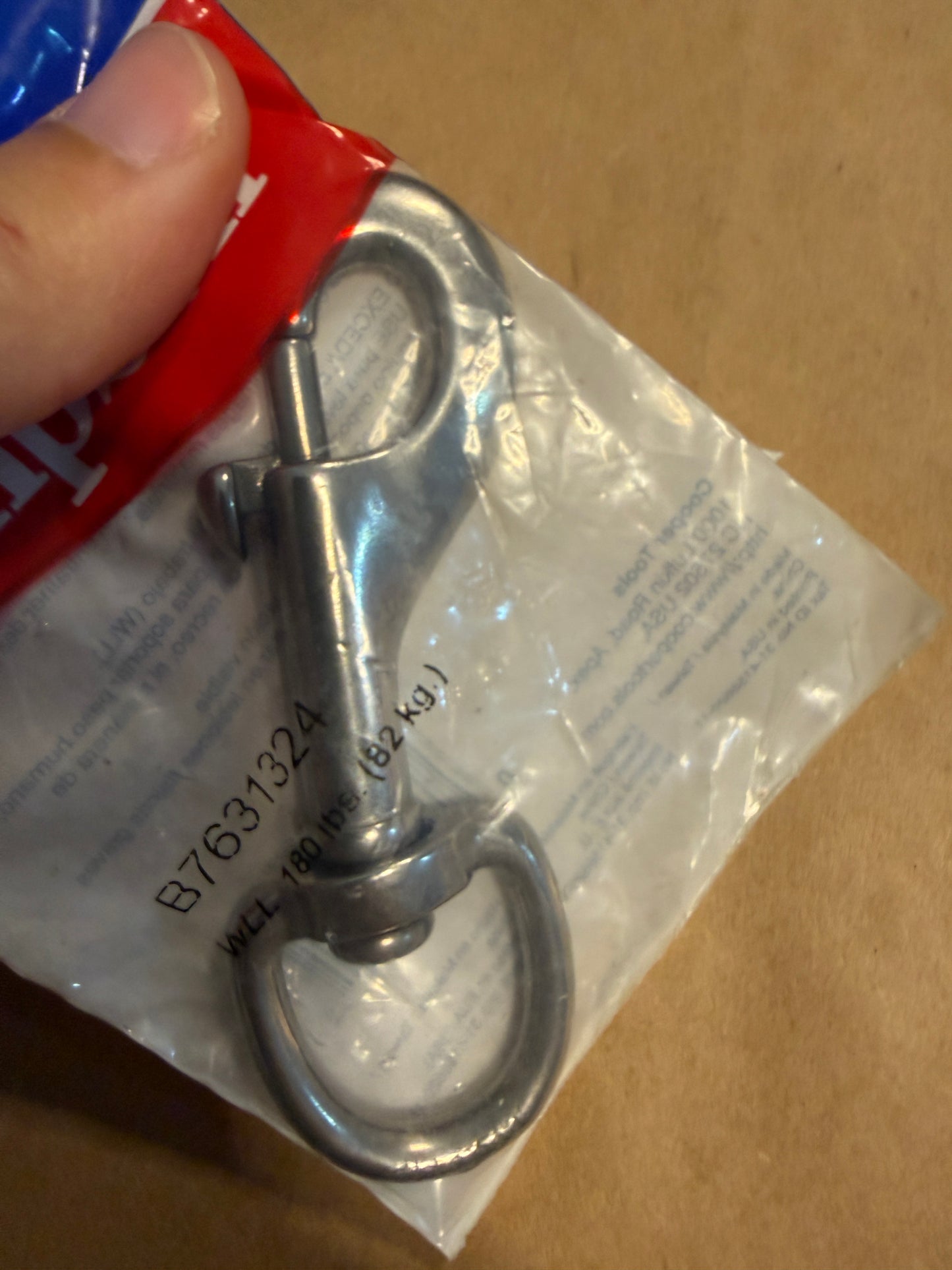 Campbell B7631324 Round Swivel Eye - 180LB - NEW