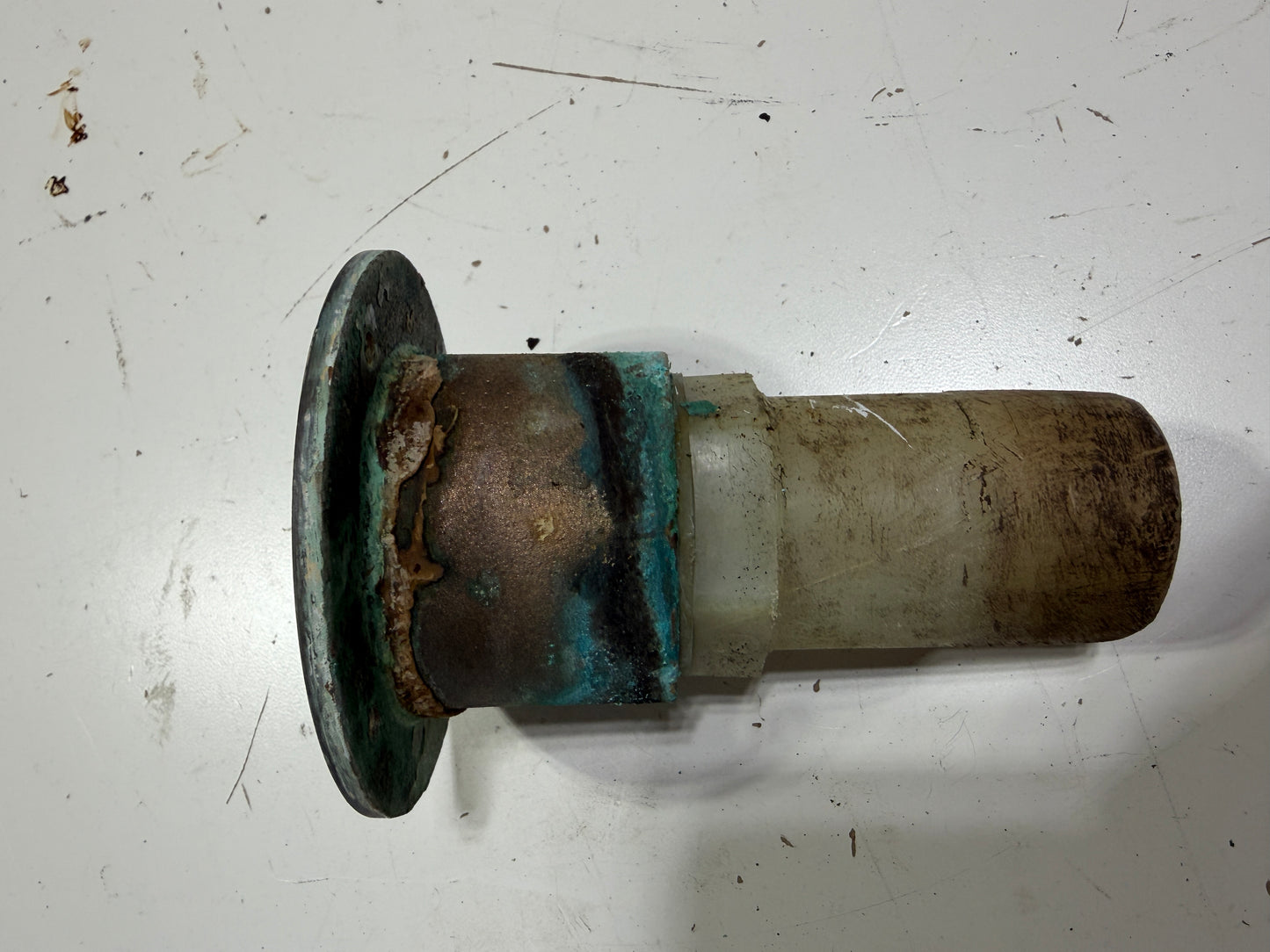 Wilcox Crittenden Bronze Water Cap - Alden Priscilla