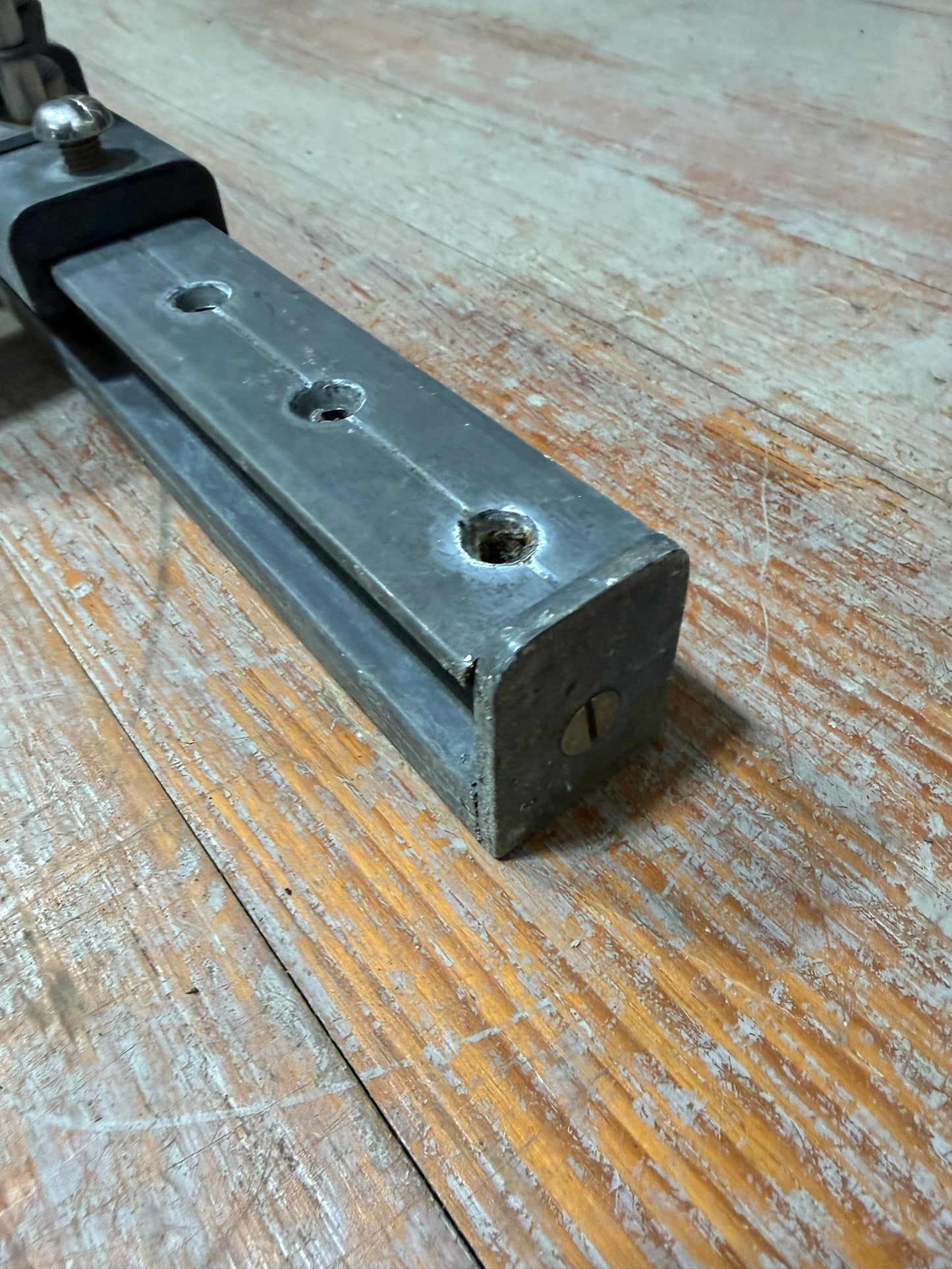 54 1/2" Length x 1 1/2" Track Garhauer Traveler