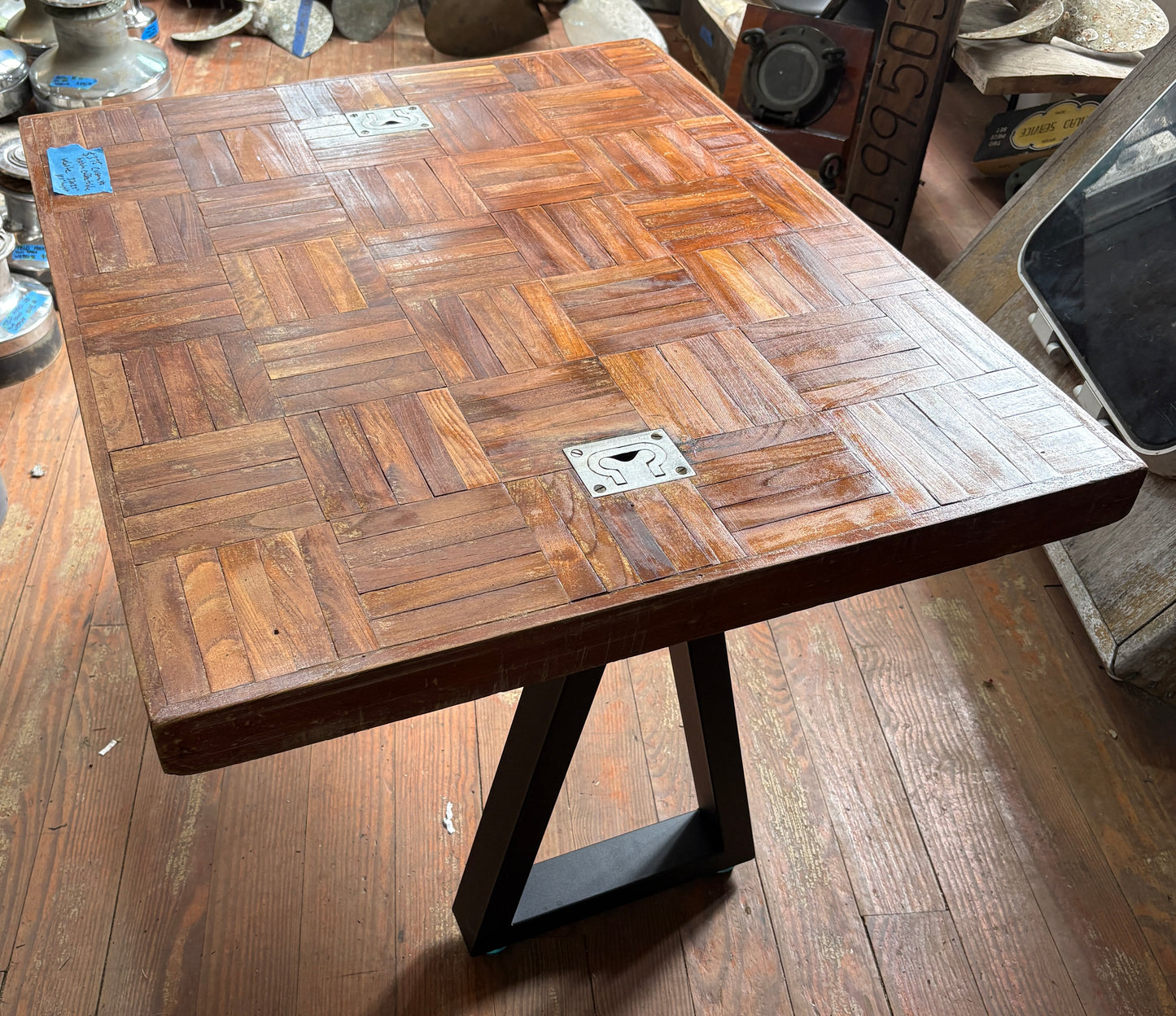Beautiful Hatch Coffee Table off of a Custom 40 33x27" 18.5" height