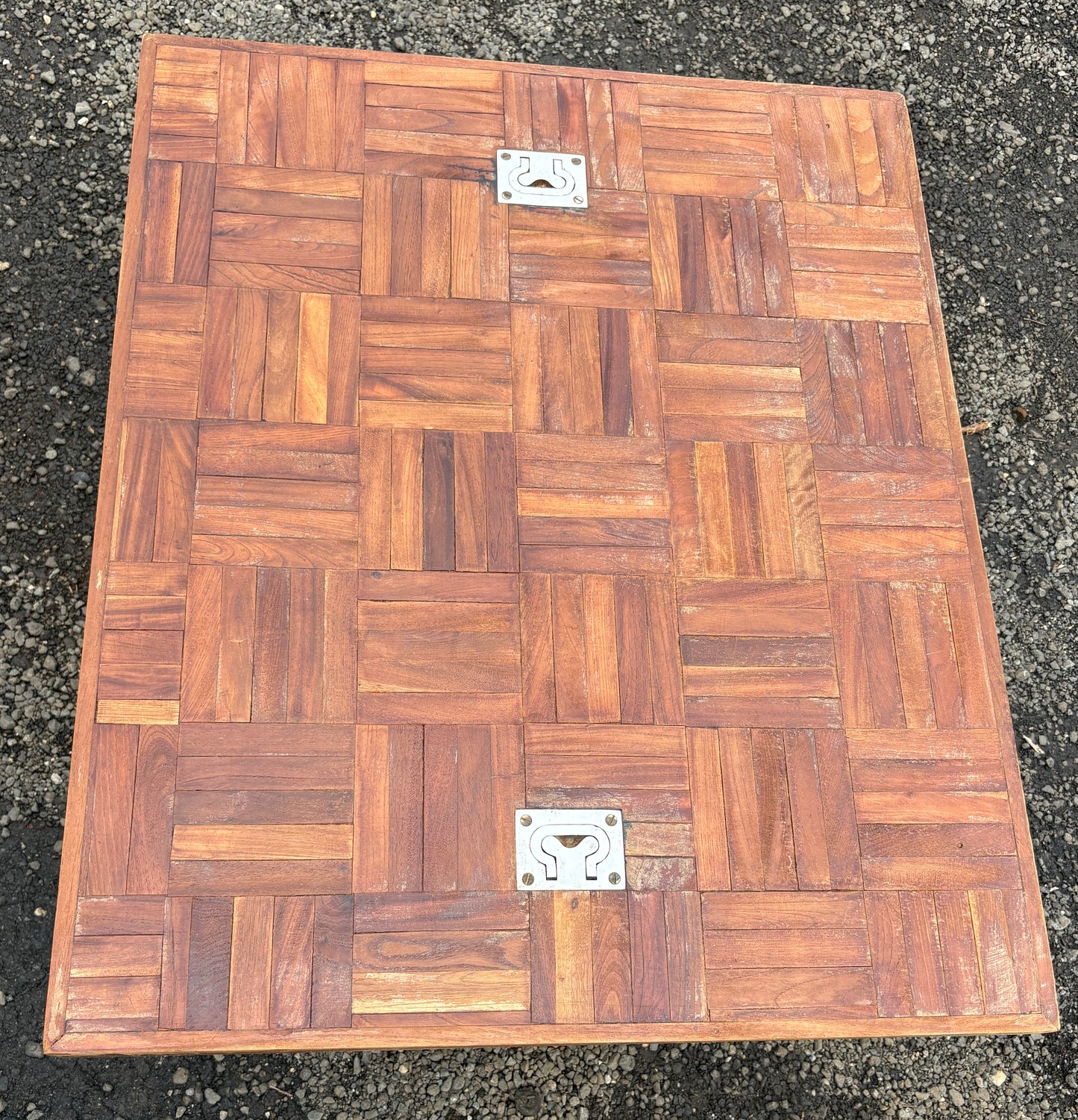 Beautiful Hatch Coffee Table off of a Custom 40 33x27" 18.5" height