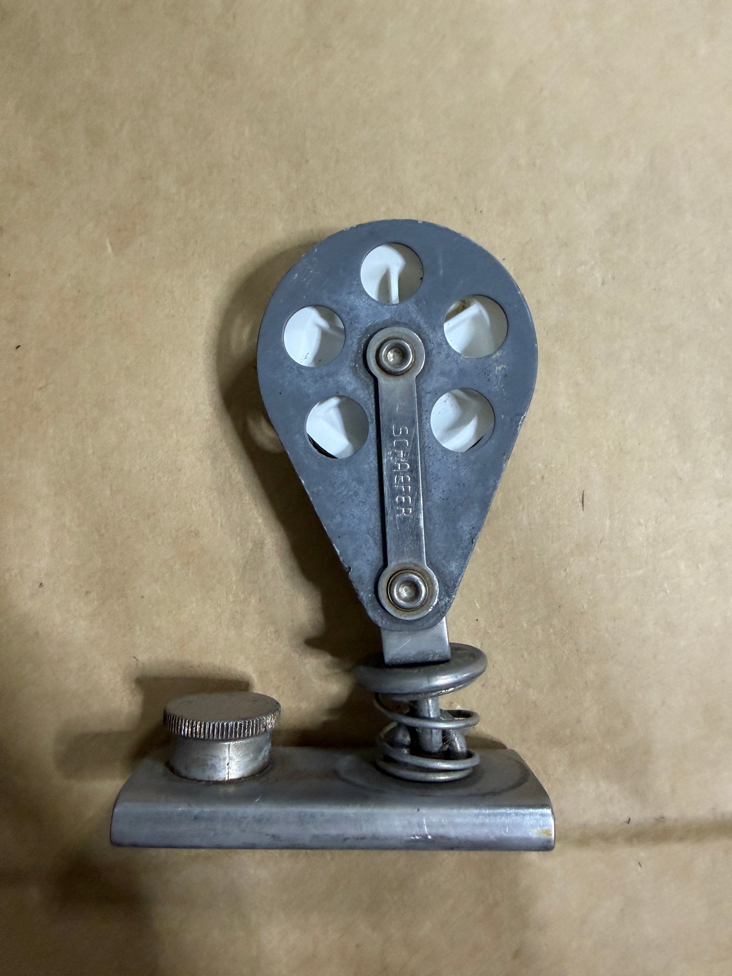 Schaefer 2 1/8” Sheave 7/16” Line Single Block Screw Top Track Car- 1” Track Size