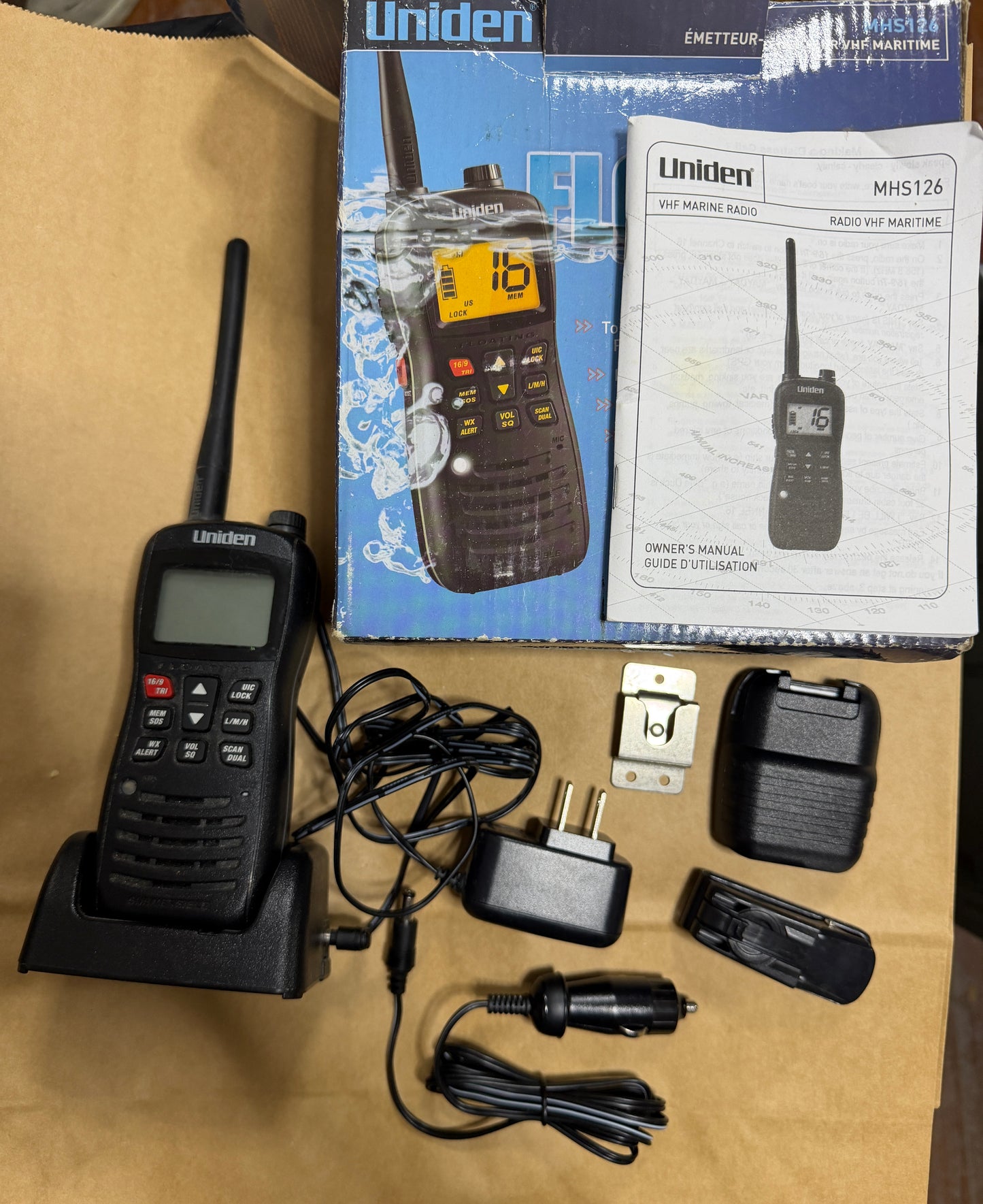 Uniden MHS126 Floating Two Way VHF Marine Radio