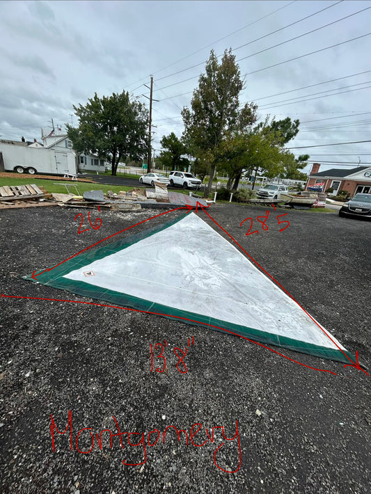 Montgomery 23 Roller Furling Jib 26’ x 28’6” x 13’8” Green White