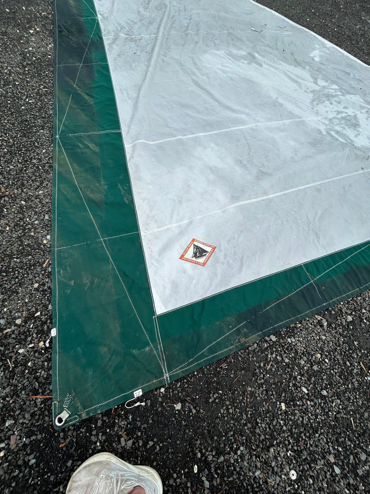 Montgomery 23 Roller Furling Jib 26’ x 28’6” x 13’8” Green White