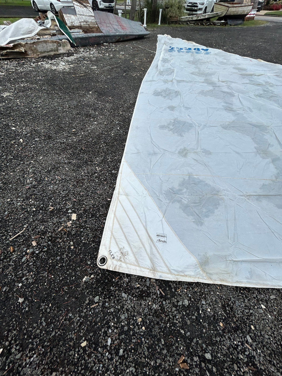 Pearson 28 Headsail Horizon Alan Sailmakers 35’9” x 33’9” x 19’7”