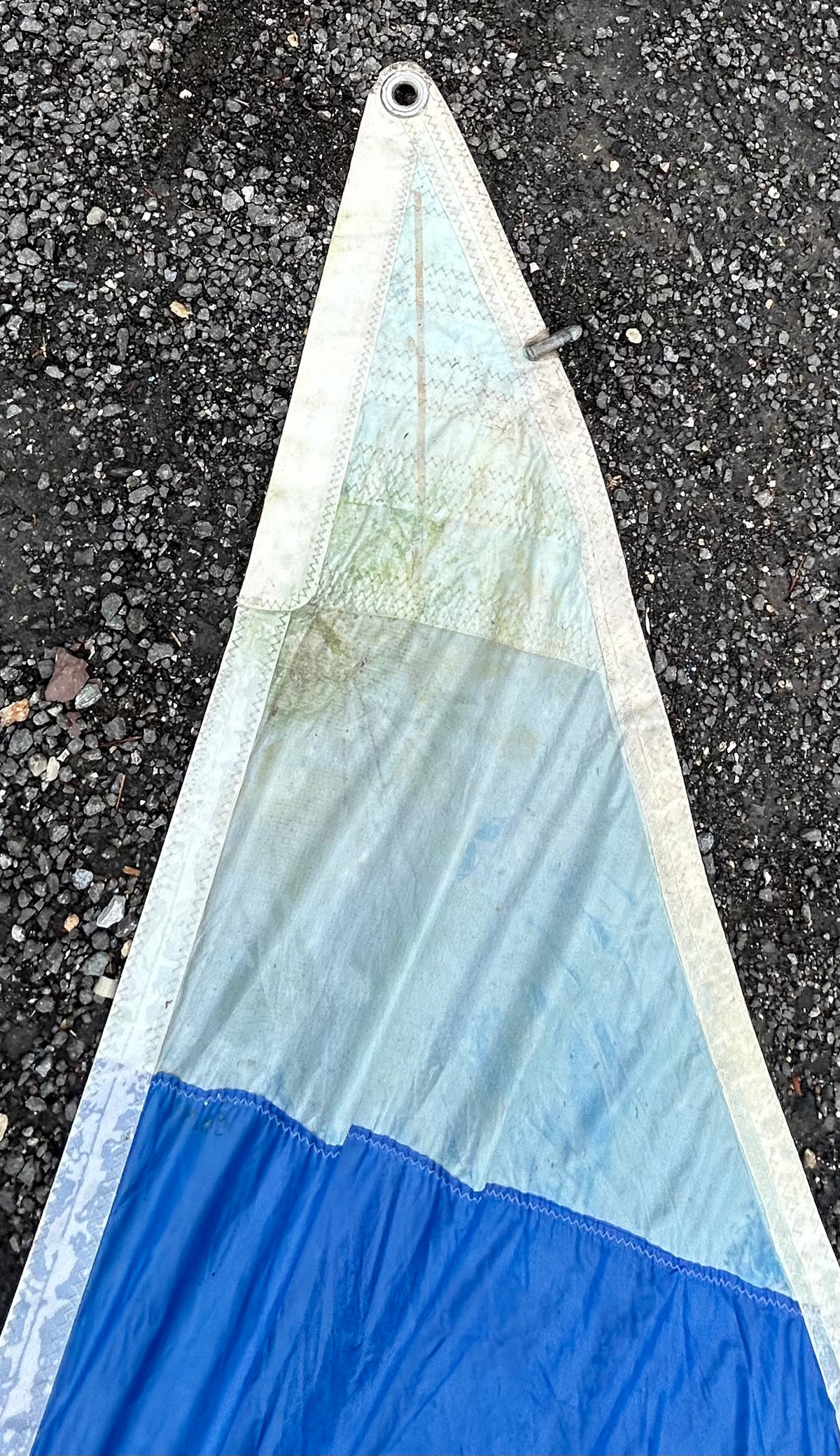 Blue and Yellow Headsail 28' 5" x 25' 7" x 20'
