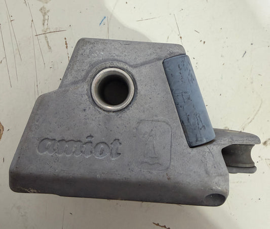 Amiot Sheet Block / Traveler Track Car - 1 1/4" Track Size - Plastic Sheave