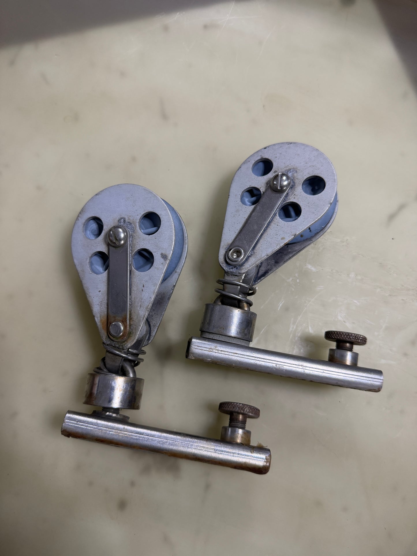 PAIR 2 1/4" Single Block - 1 1/4" Track Car - 7/16" LINE