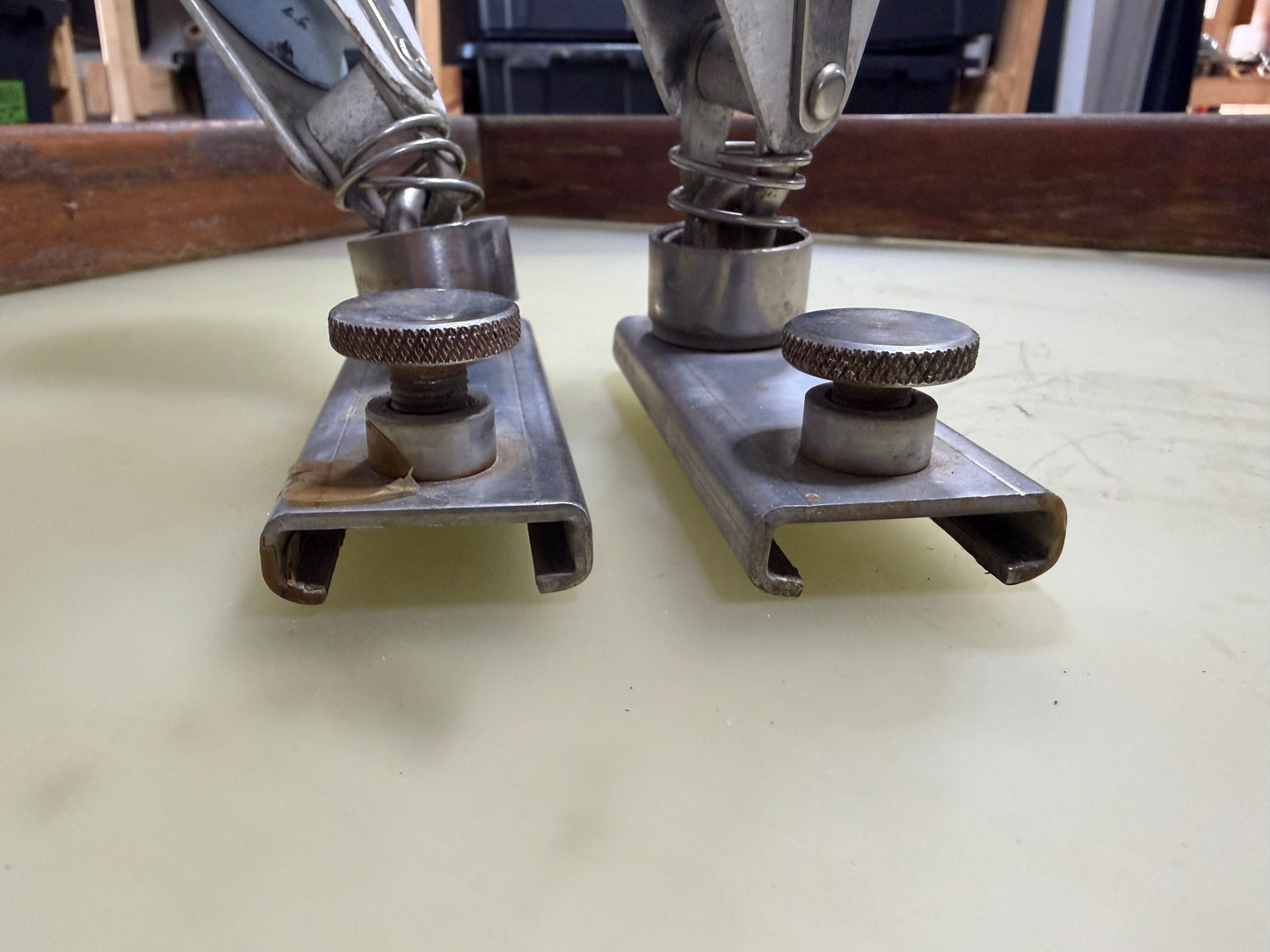 PAIR 2 1/4" Single Block - 1 1/4" Track Car - 7/16" LINE