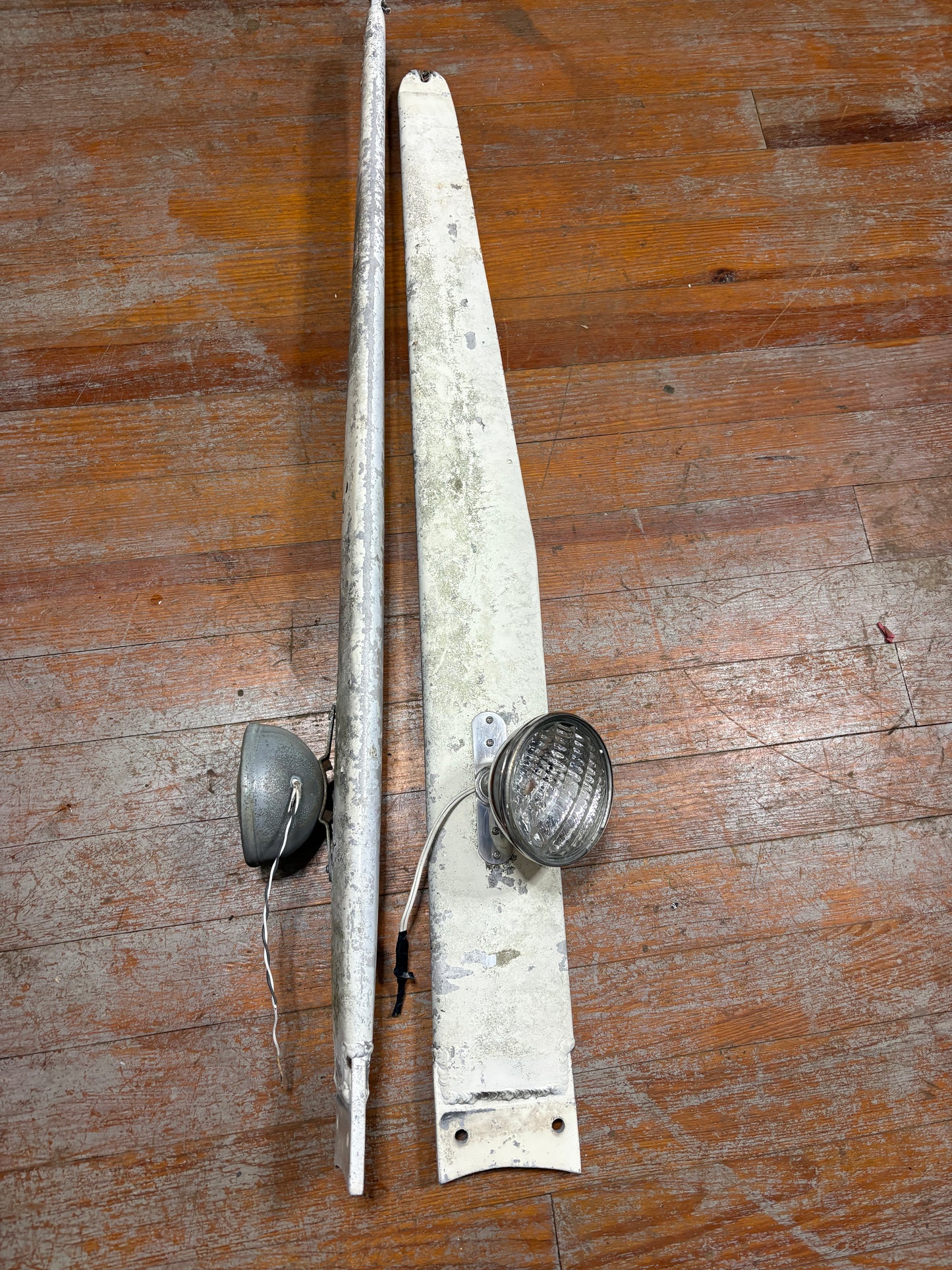 Spreaders off of Irwin 38 42 3/4" long