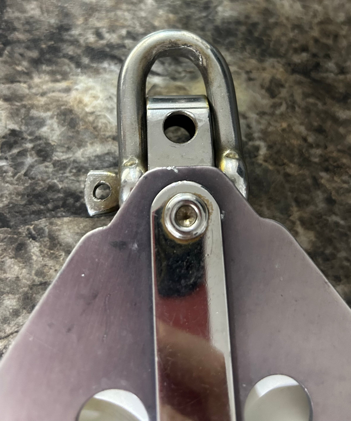 Aluminum Schaefer Triple Fiddle Block W/ Shackle - 5/8" Line