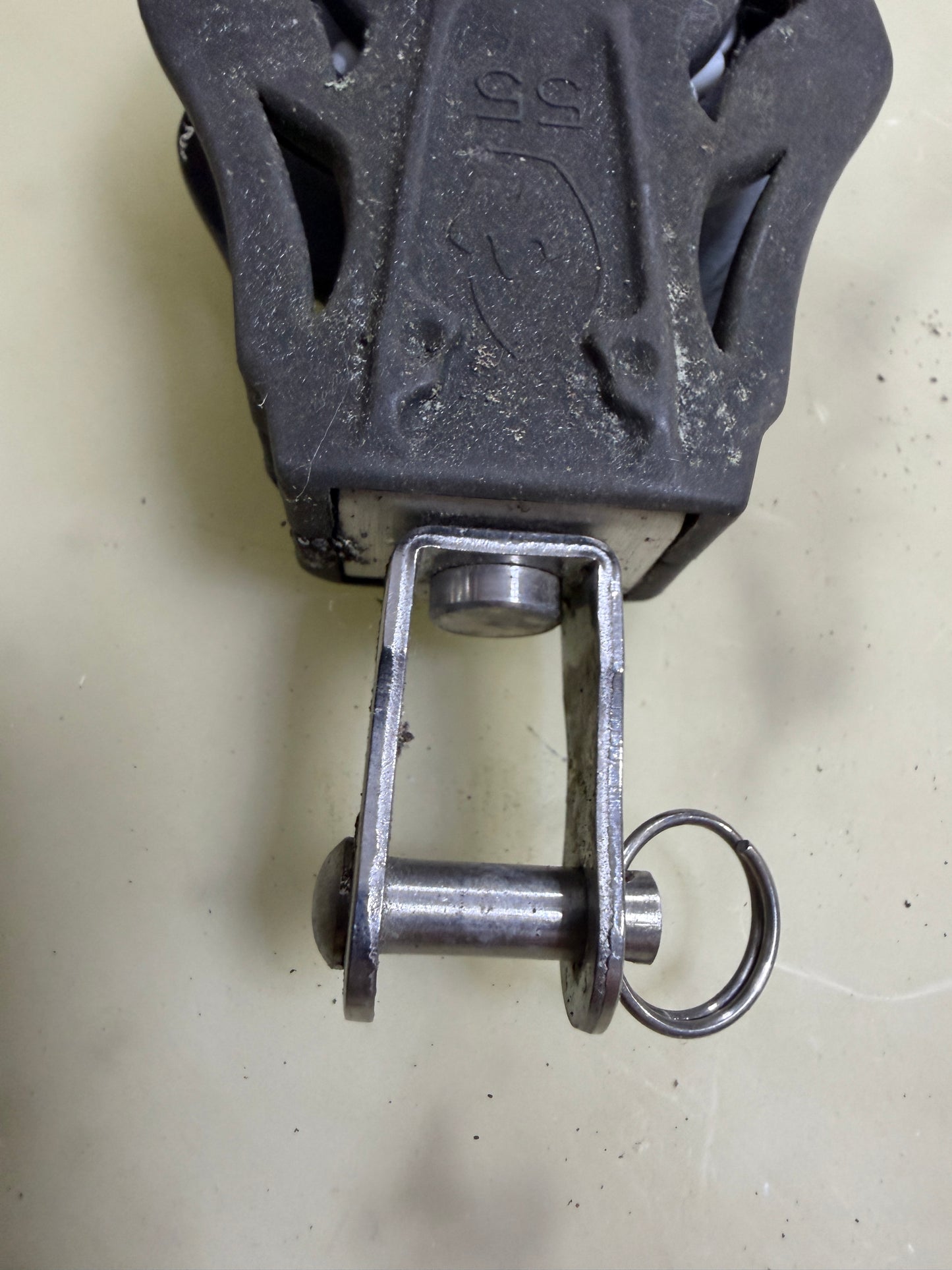 Wichard 55 Ball Bearing Single Swivel Block - 3/8" Line