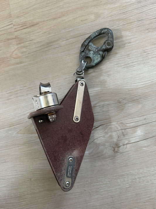 Tuphblox Fiddle Block With Schaefer Cam Cleat & Bronze Shackle - 3/8" Line