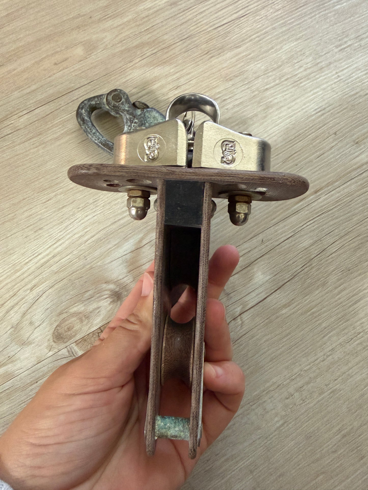 Tuphblox Fiddle Block With Schaefer Cam Cleat & Bronze Shackle - 3/8" Line