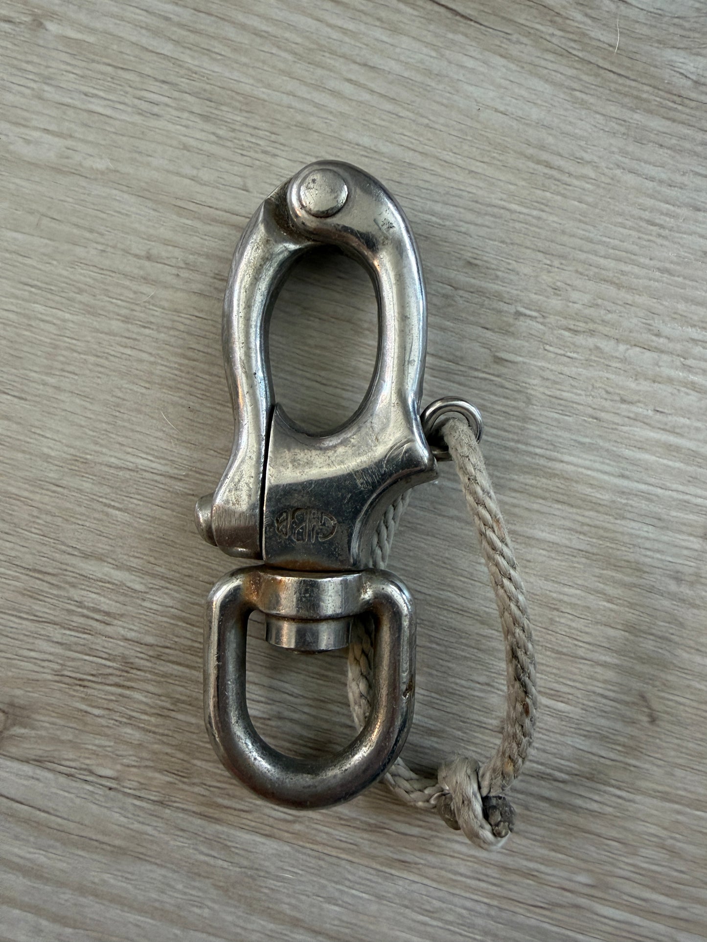 GIBB Swivel Bail Shackle - 5/8" Bail - 3 3/4" Length
