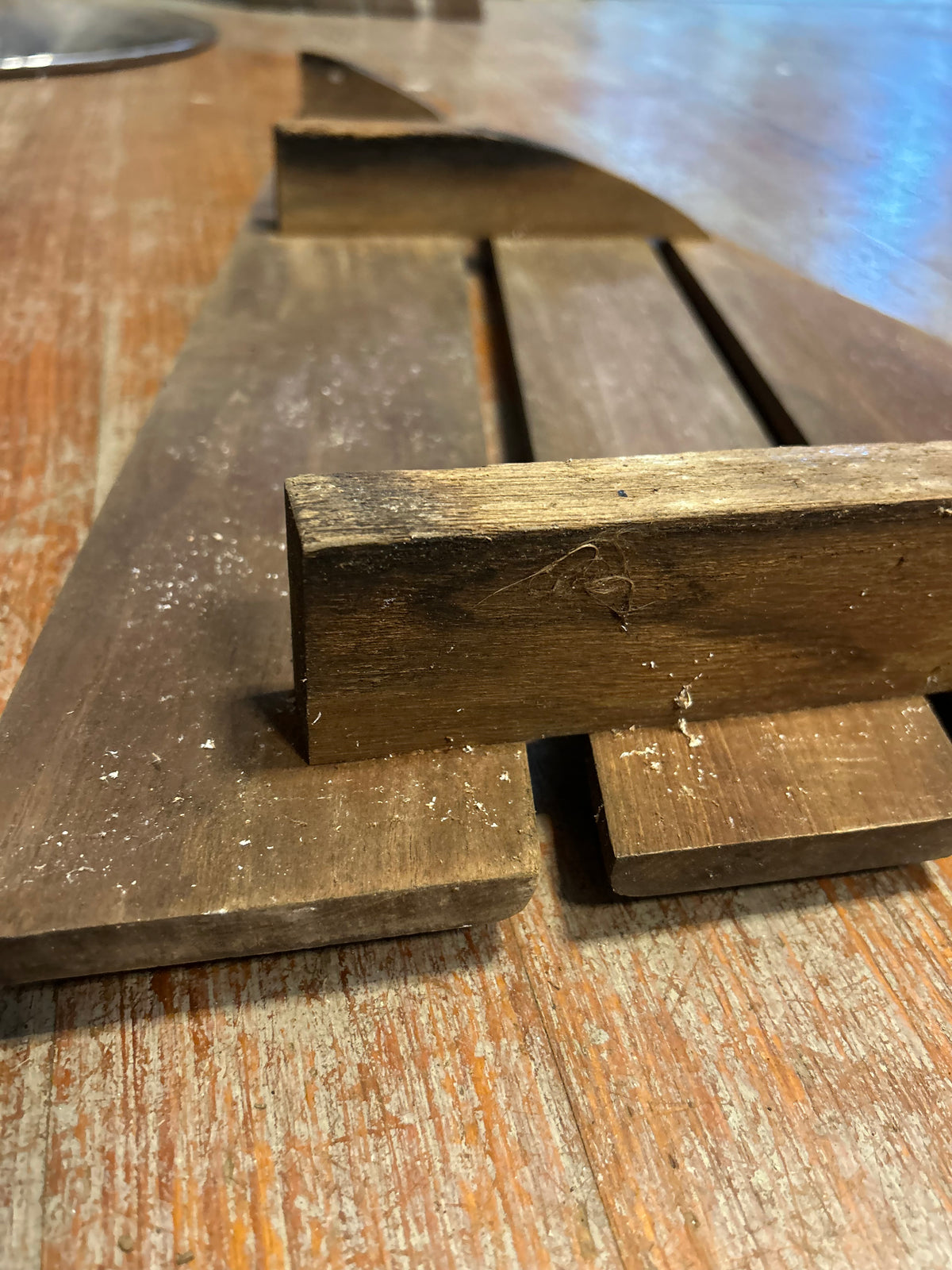 Triangular Teak Grate 16" x 26 7/8" x 27 5/8" #354