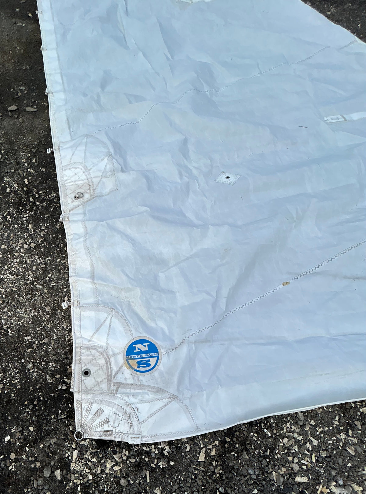 North Sails Cal 24 Mainsail 24’5” Luff 21’8” Leech 9’8” Foot